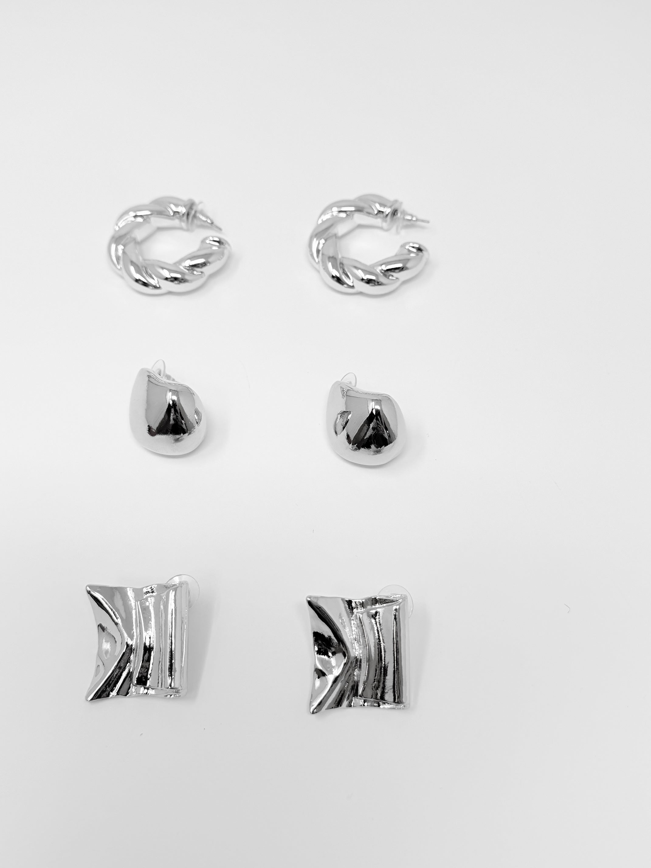 Tris orecchini varie forme|Colore:Argento