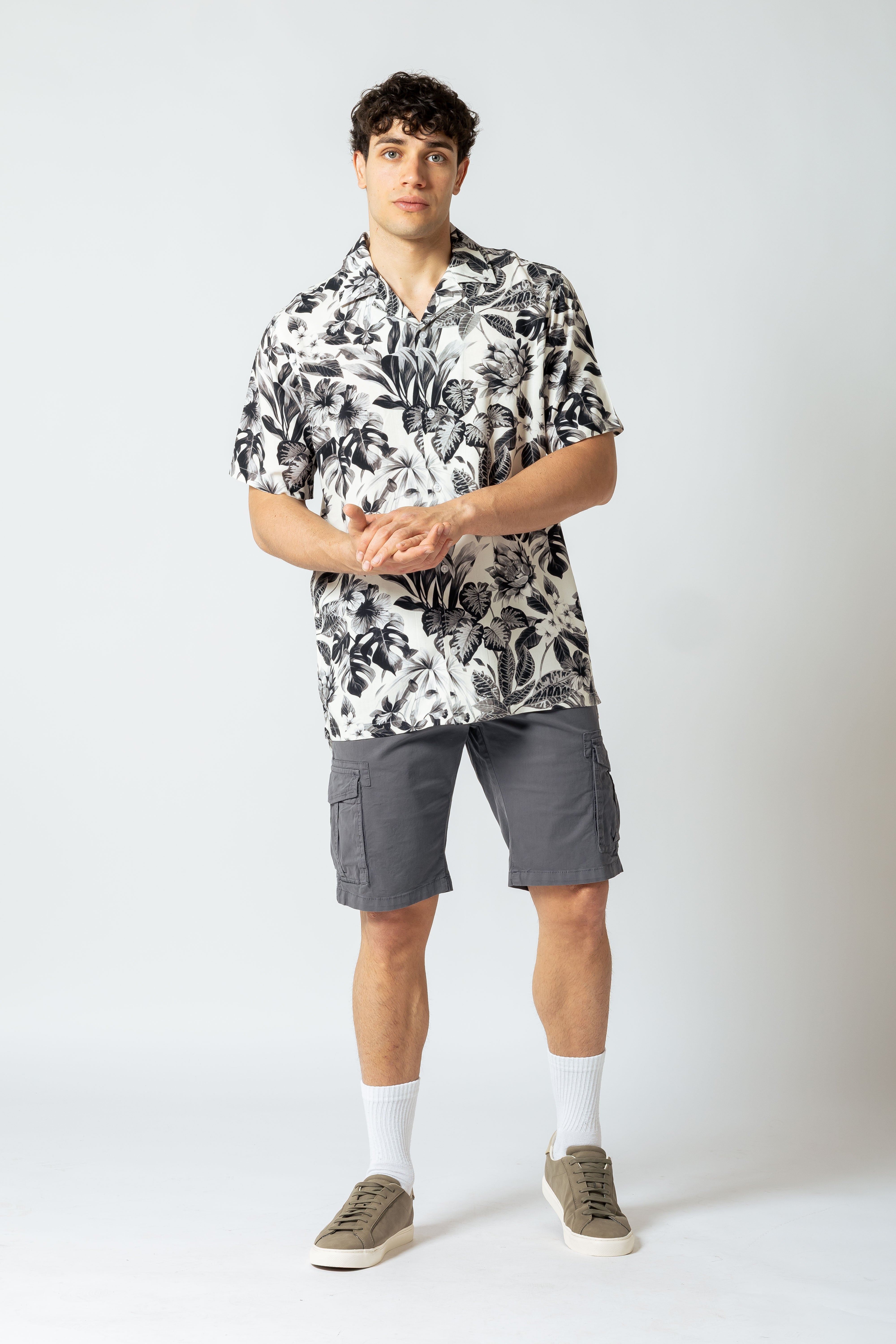 Camicia stampa Hawaiana monocolore|Colore:Nero