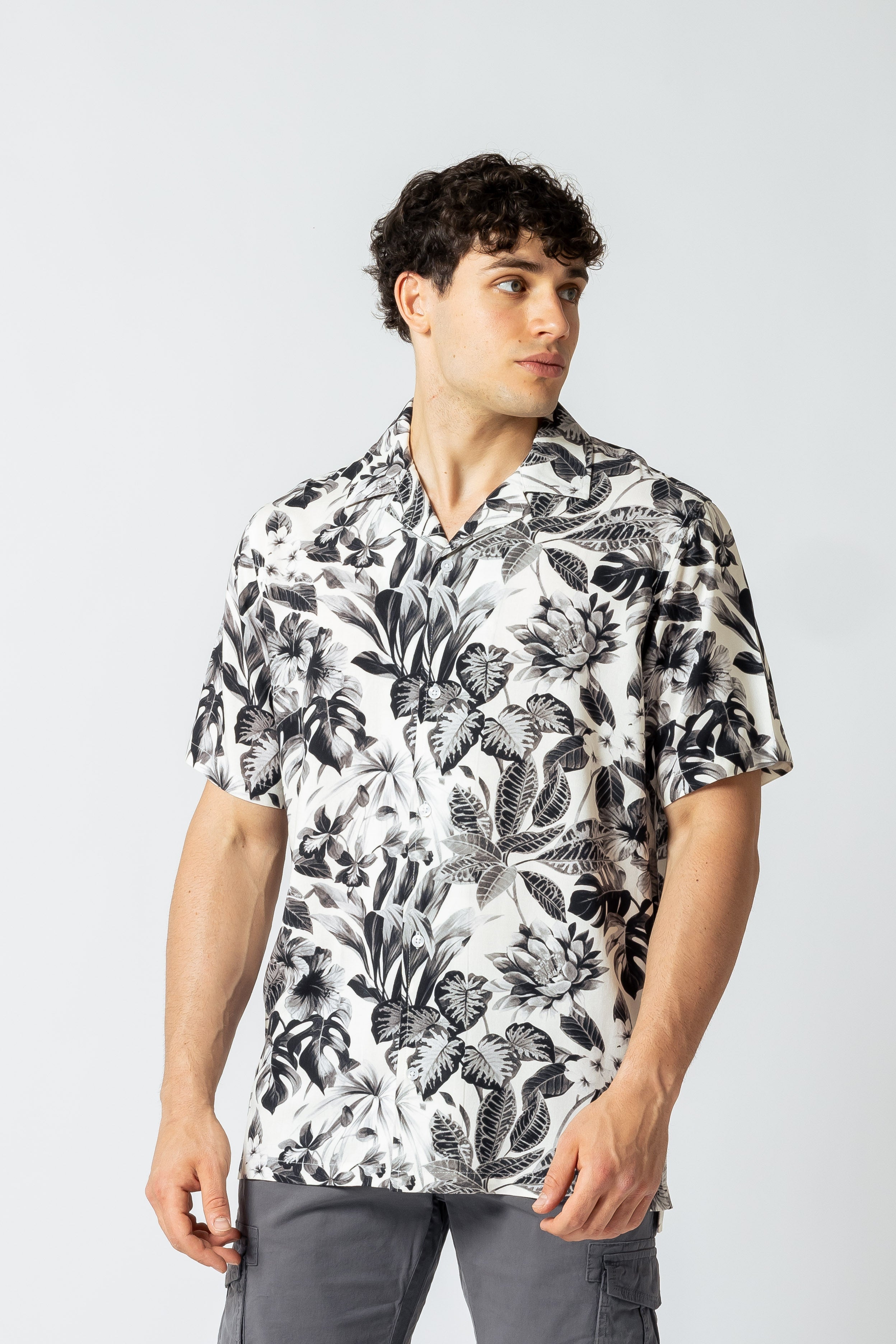 Camicia stampa Hawaiana monocolore|Colore:Nero