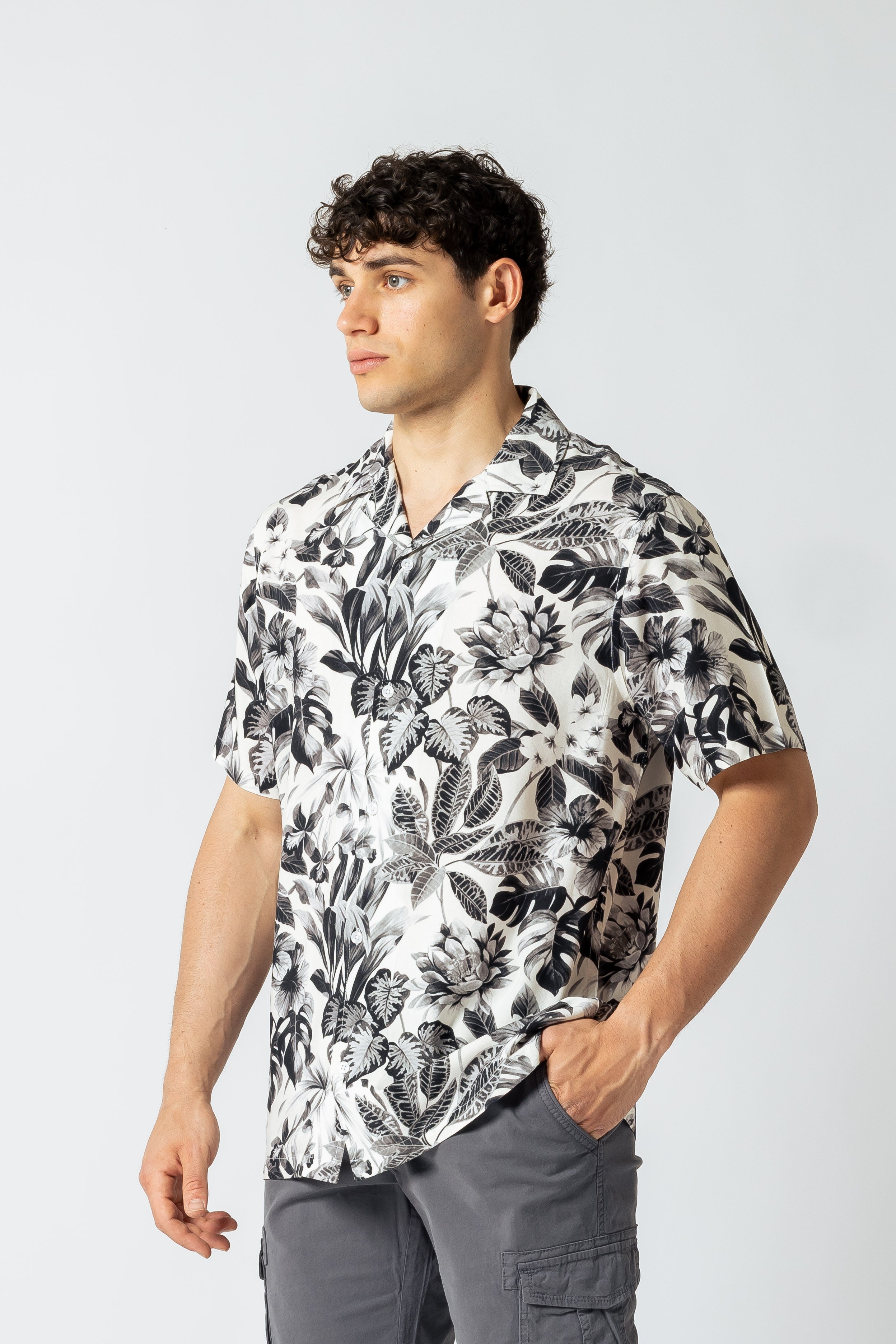Camicia stampa Hawaiana monocolore|Colore:Nero