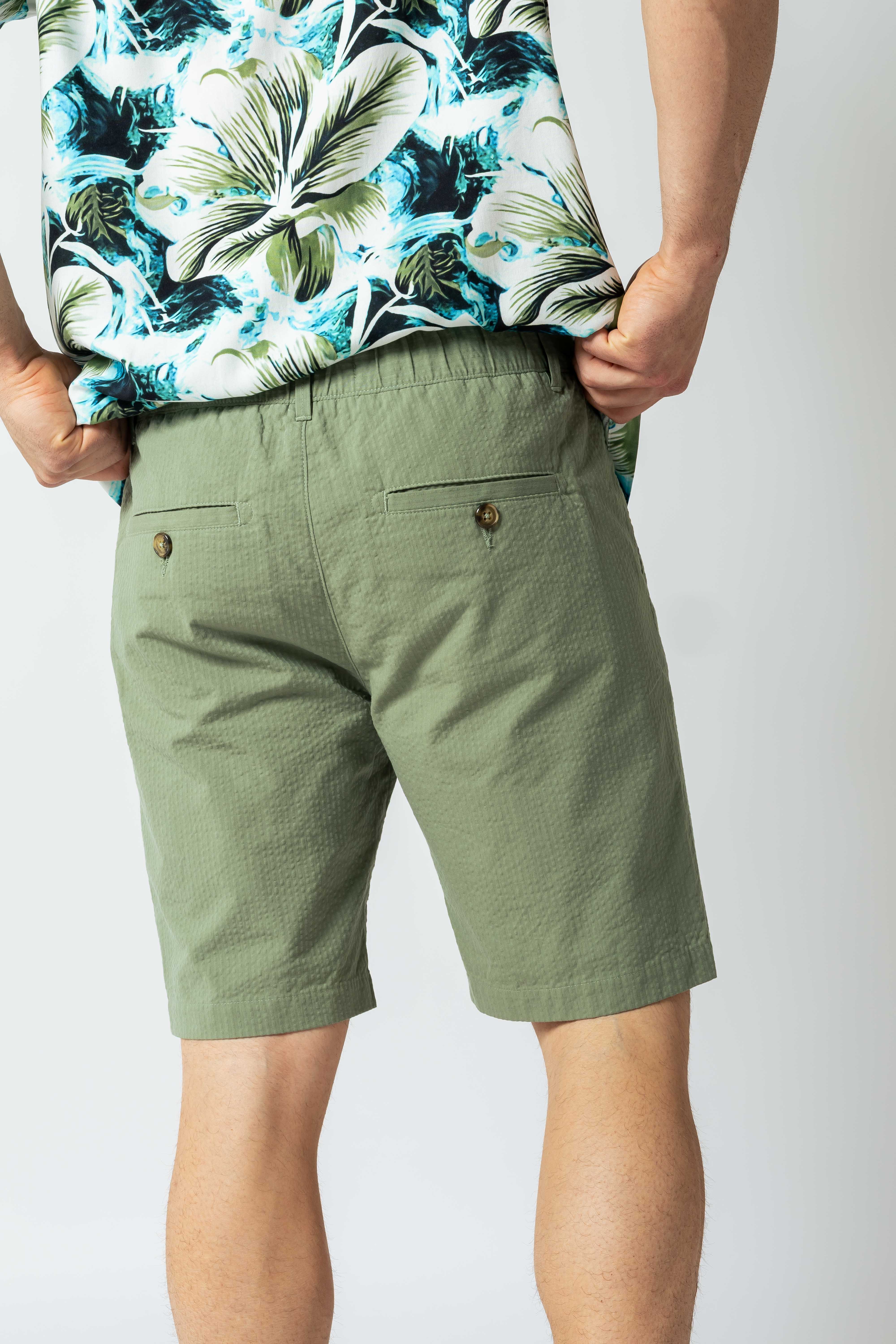 Bermuda con fascia elastica in vita |Colore:Salvia