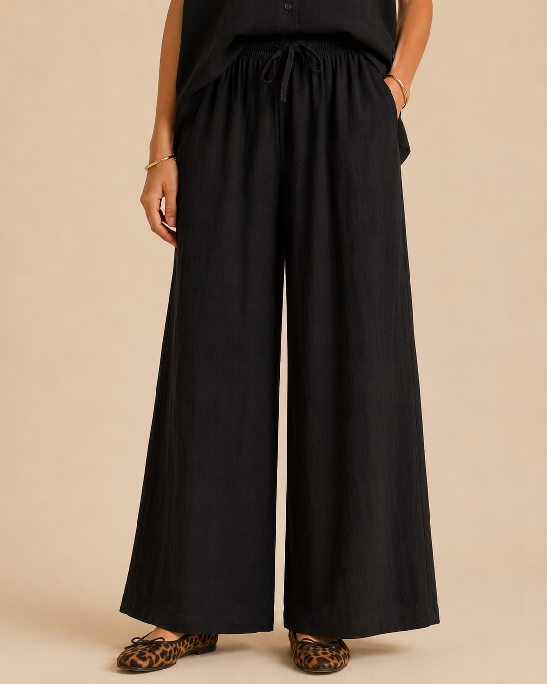 Pantalaccio con laccetto frontale|Colore:Nero
