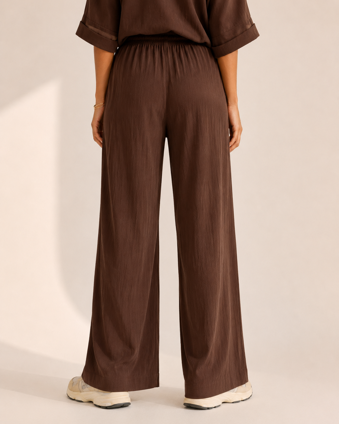 Pantalaccio con laccetto frontale|Colore:Marrone