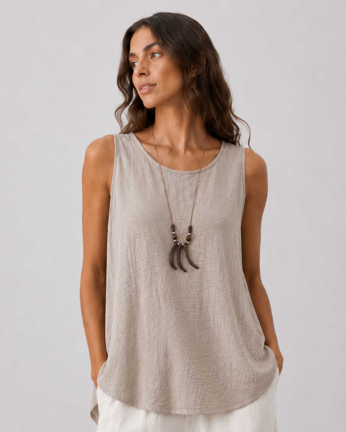 Canotta con collana |Colore:Fango