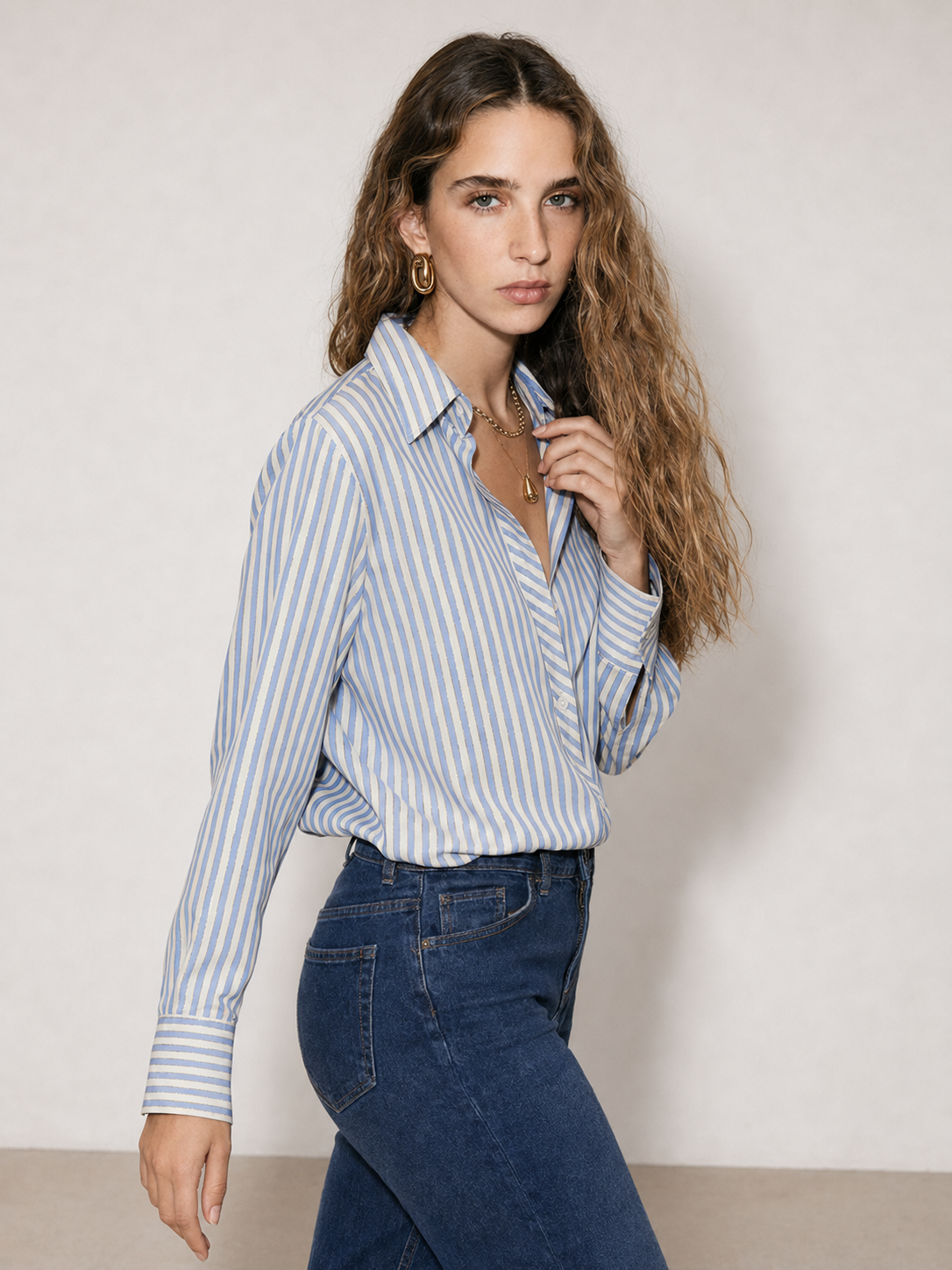 Camicia con filo in lurex oro|Colore:Celeste