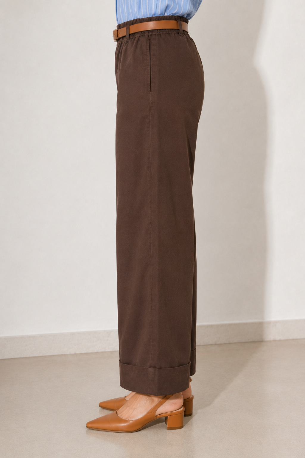 Pantalone con cintura e tasche a filo|Colore:Marrone