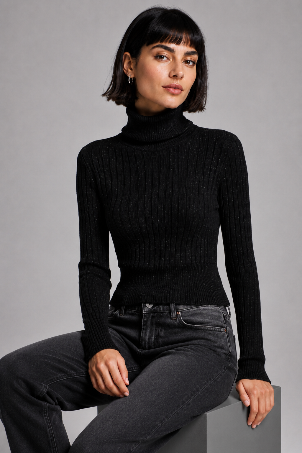 Maglia collo alto a coste larghe fialto lurex oro|Colore:Nero