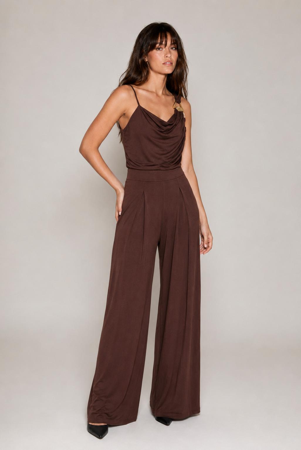 Tuta Monospalla con accessorio|Colore:Marrone