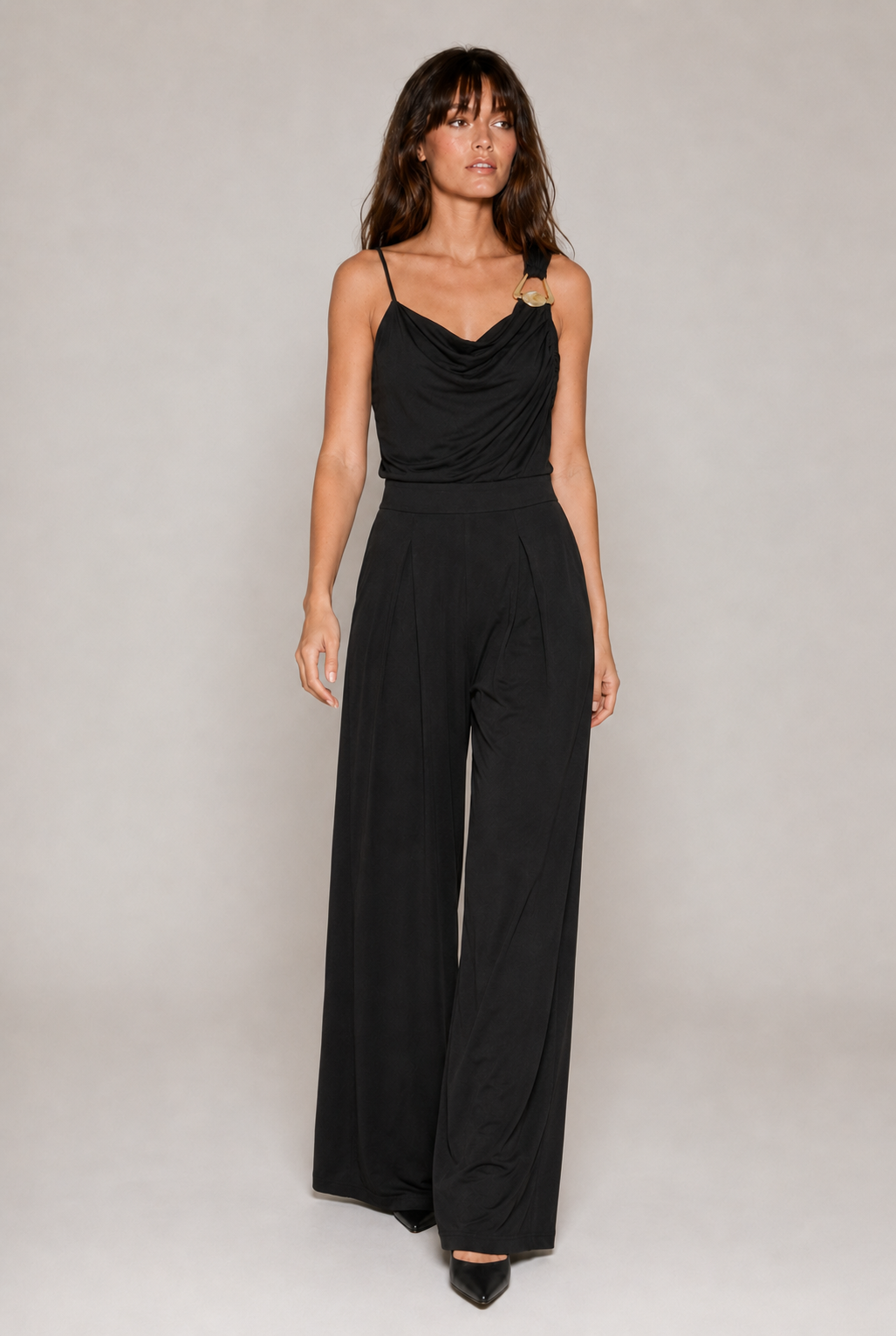 Tuta Monospalla con accessorio|Colore:Nero
