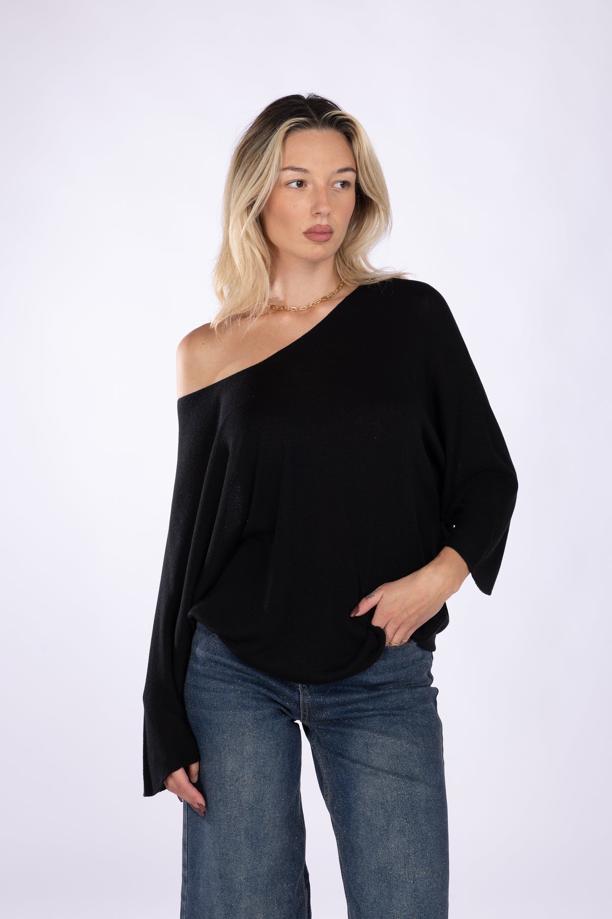Maglia scollo a V ampio effetto barchetta|Colore:Nero