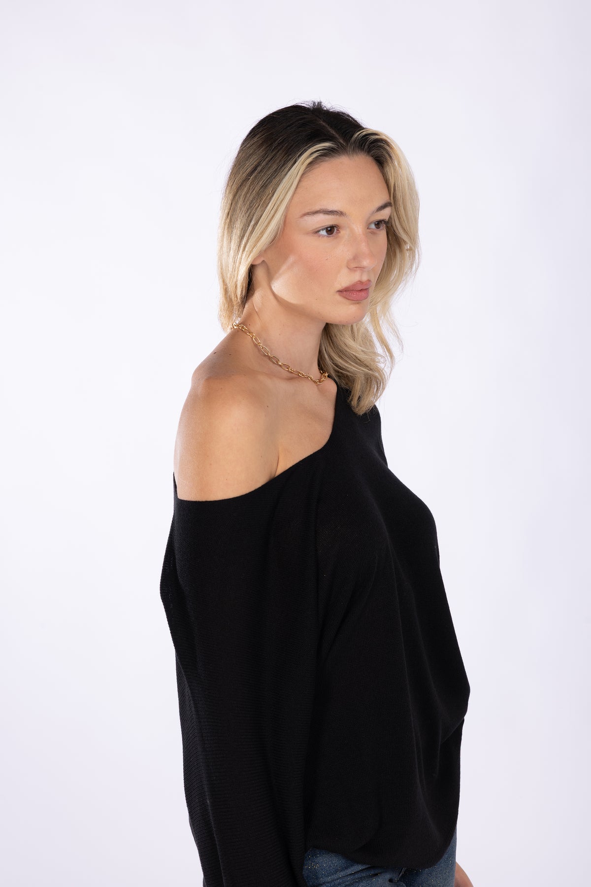 Maglia scollo a V ampio effetto barchetta|Colore:Nero