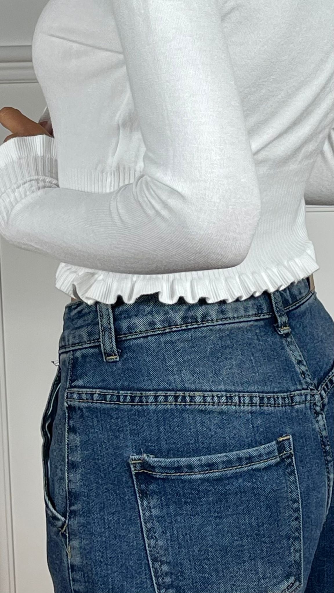 Cardigan Crop Selene