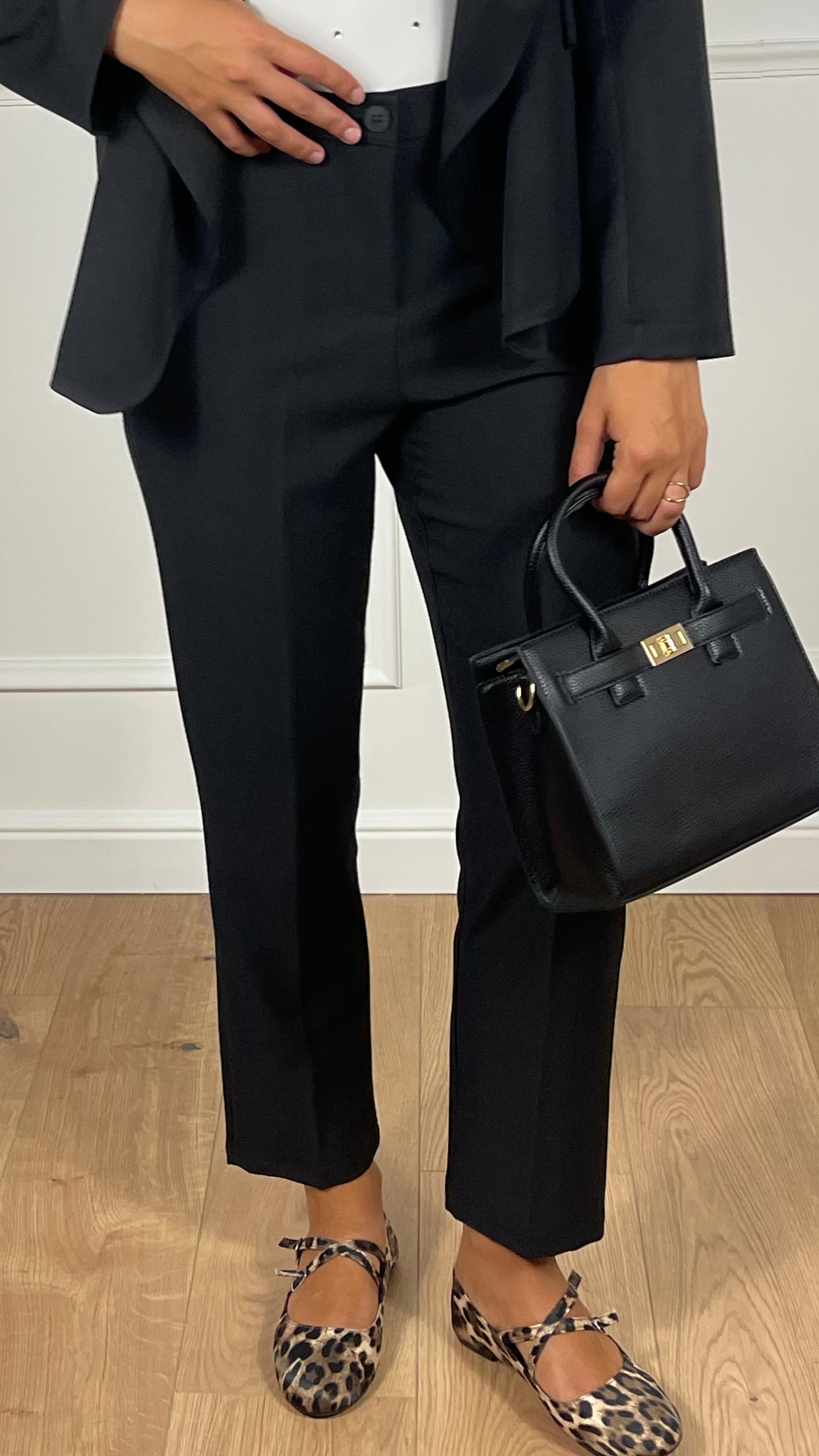 Pantalone a sigaretta