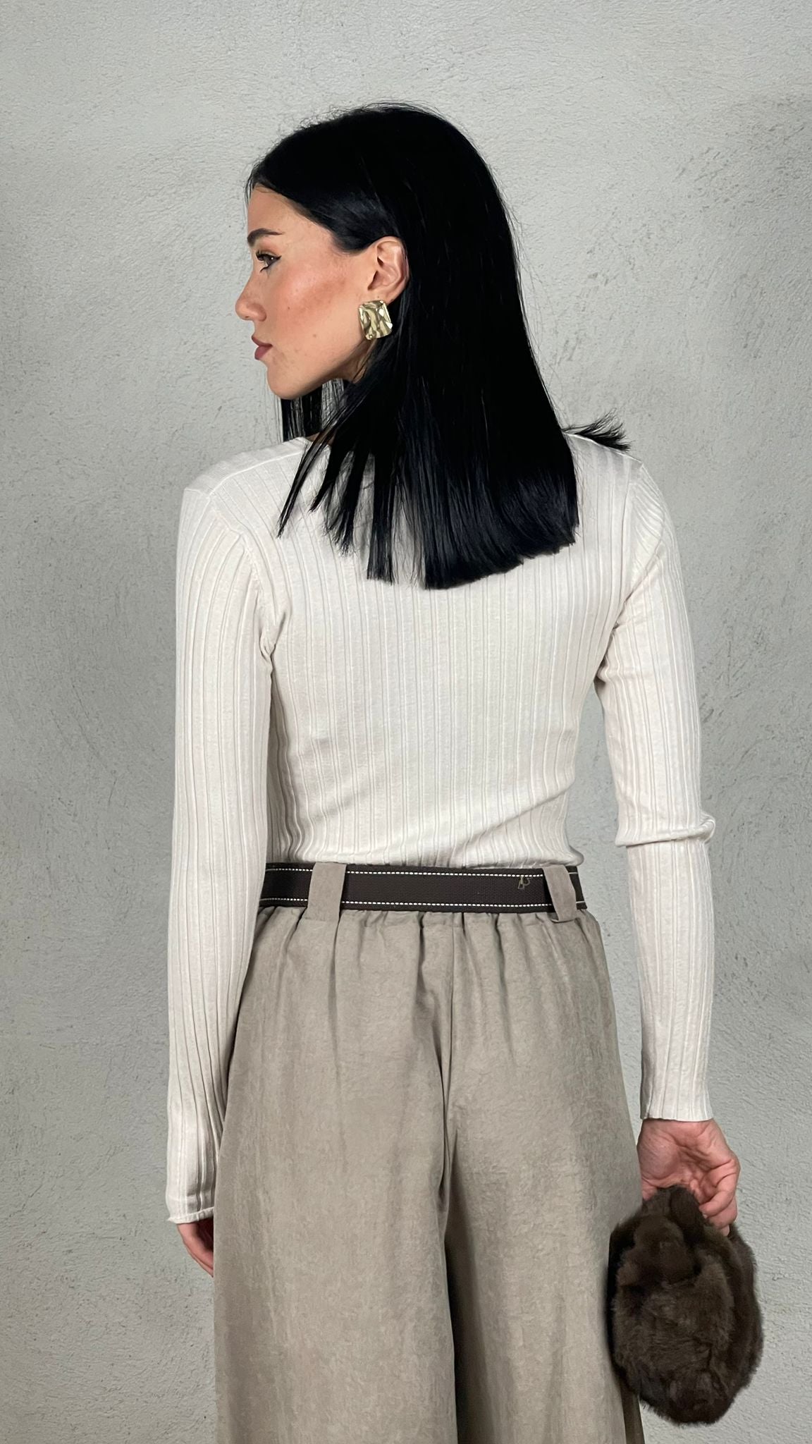 Maglia Scollo V costina