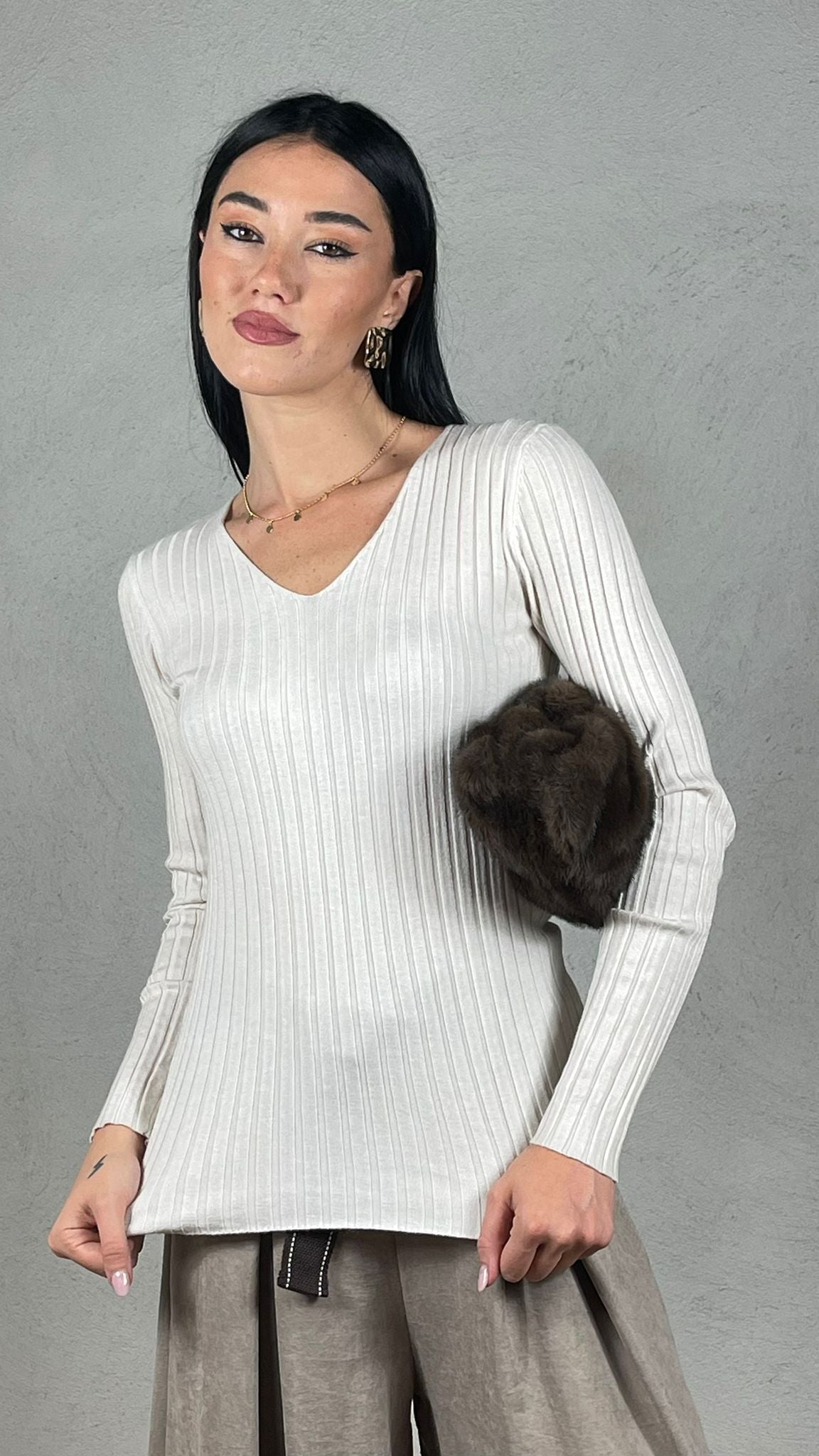 Maglia Scollo V costina