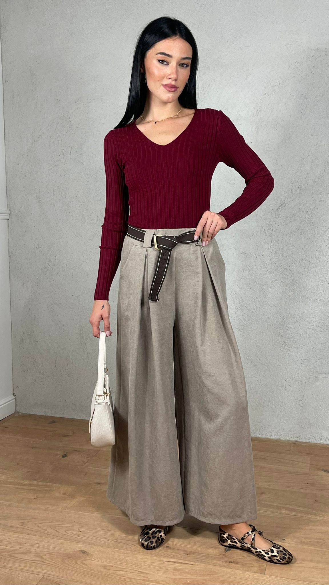 Maglia Scollo V costina