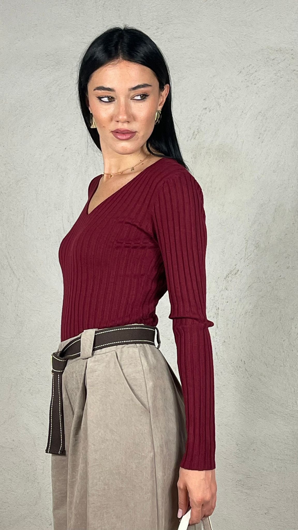 Maglia Scollo V costina