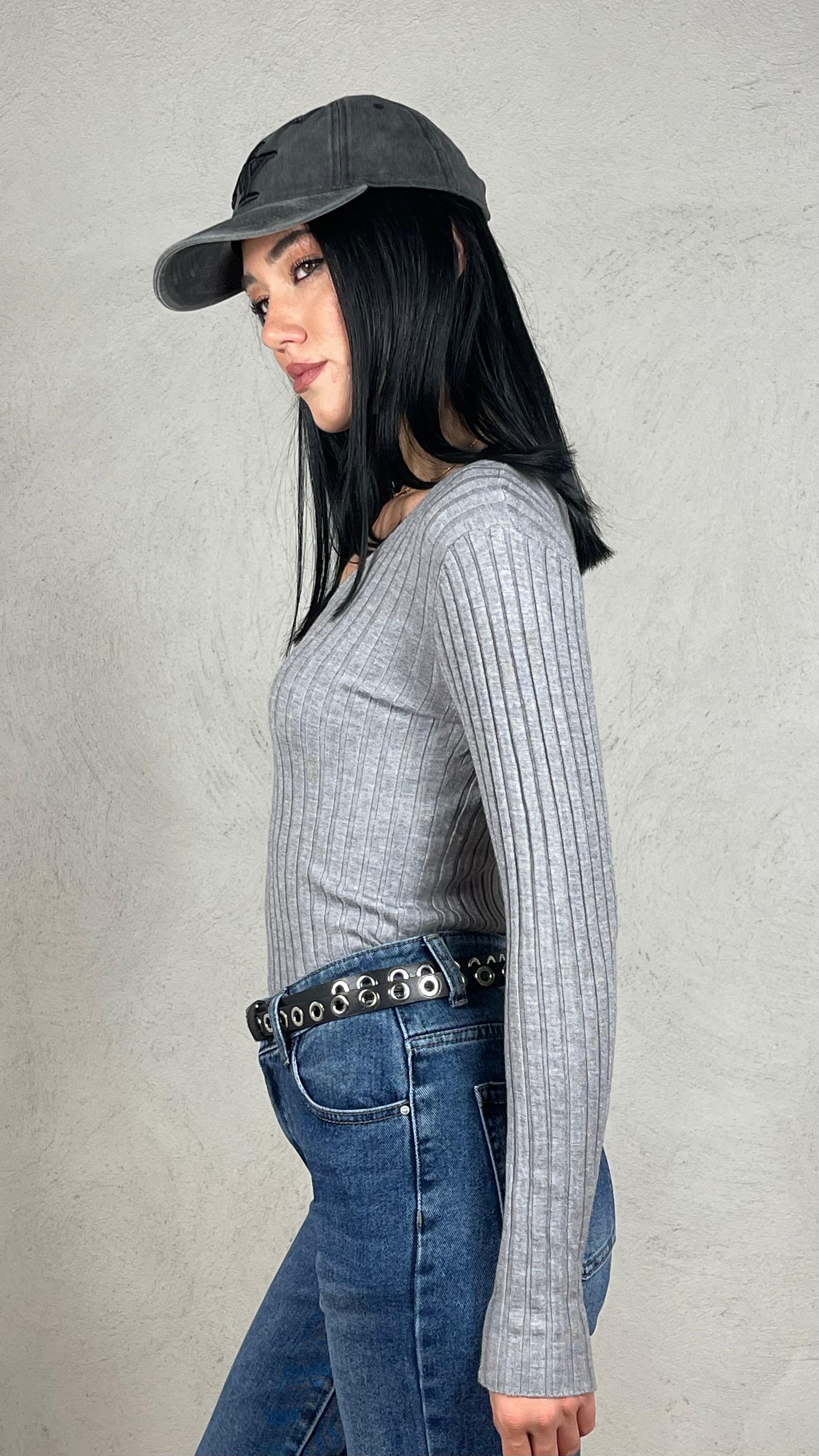 Maglia Scollo V costina