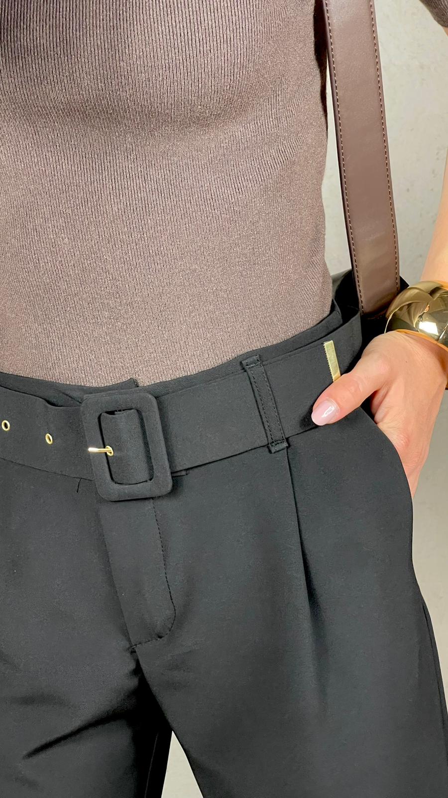 Pantalone fluido con cinta