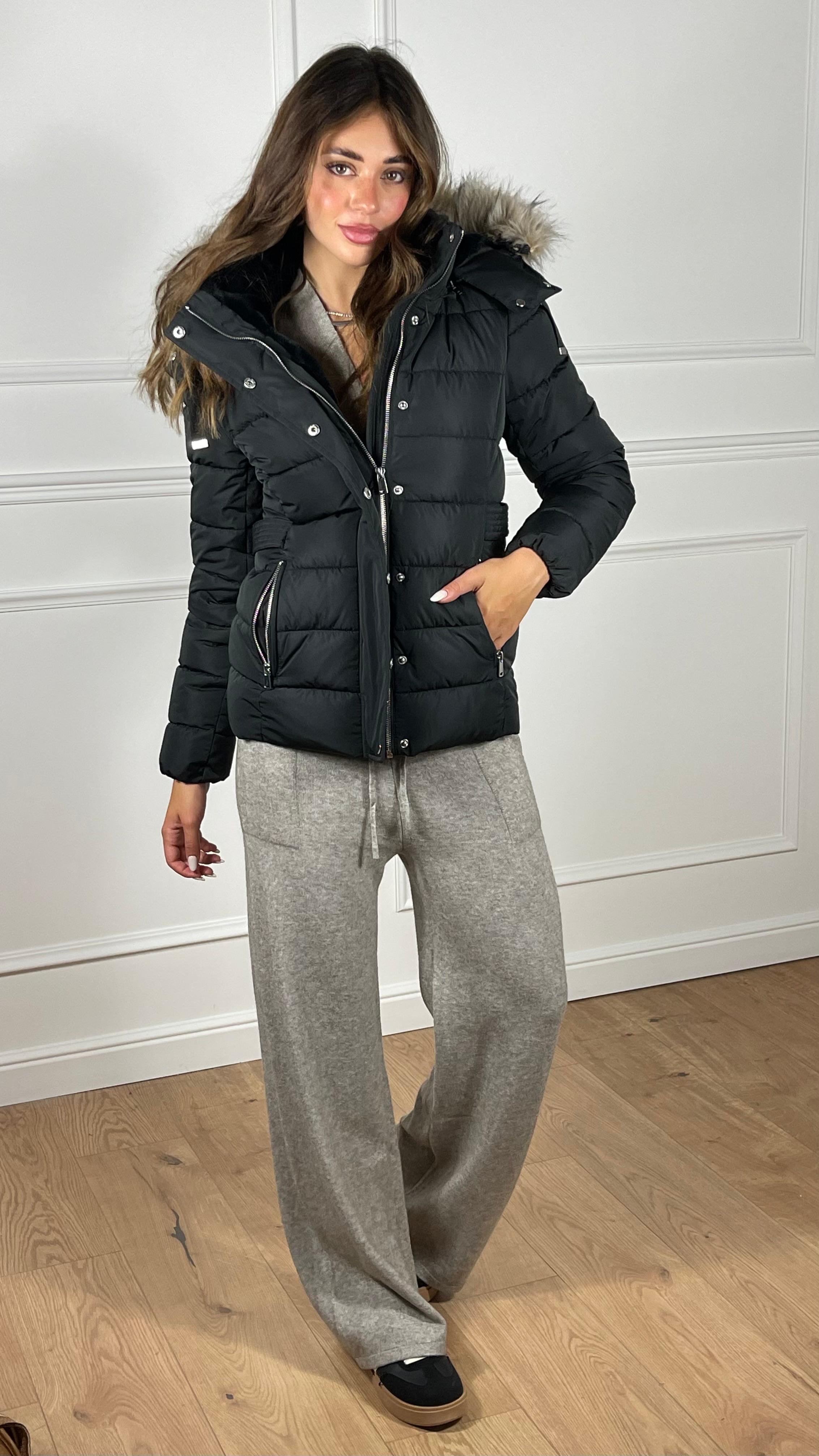 Piumino con Cappuccio effetto pelliccia