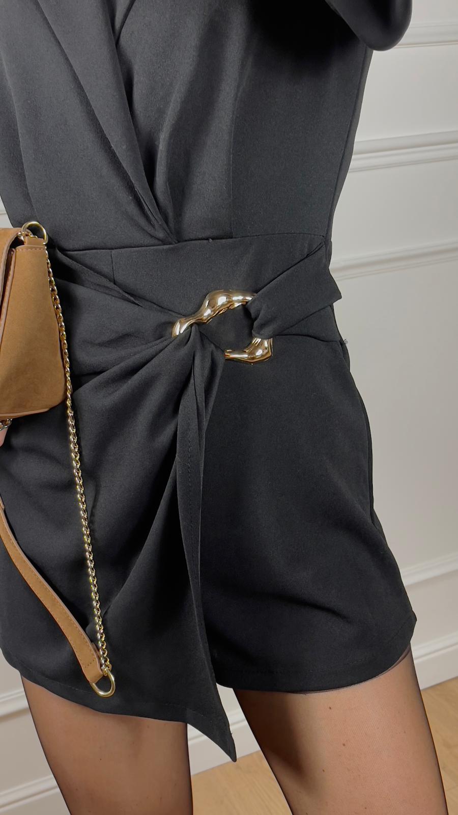 Tuta con accessorio oro