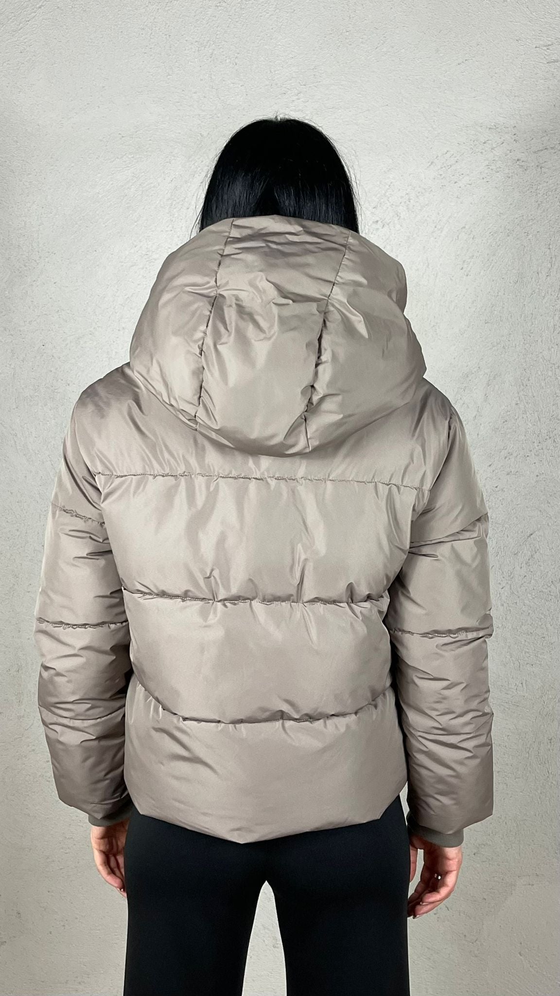 GIUBBOTTO CON CAPPUCCIO