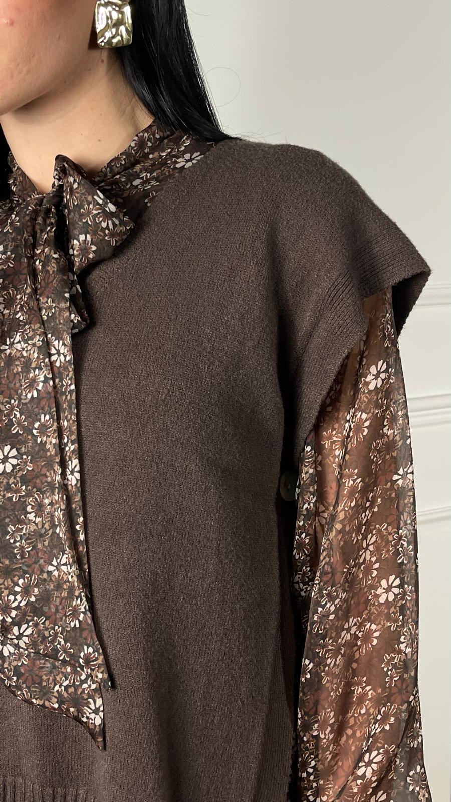 Gilet con spacchi laterali