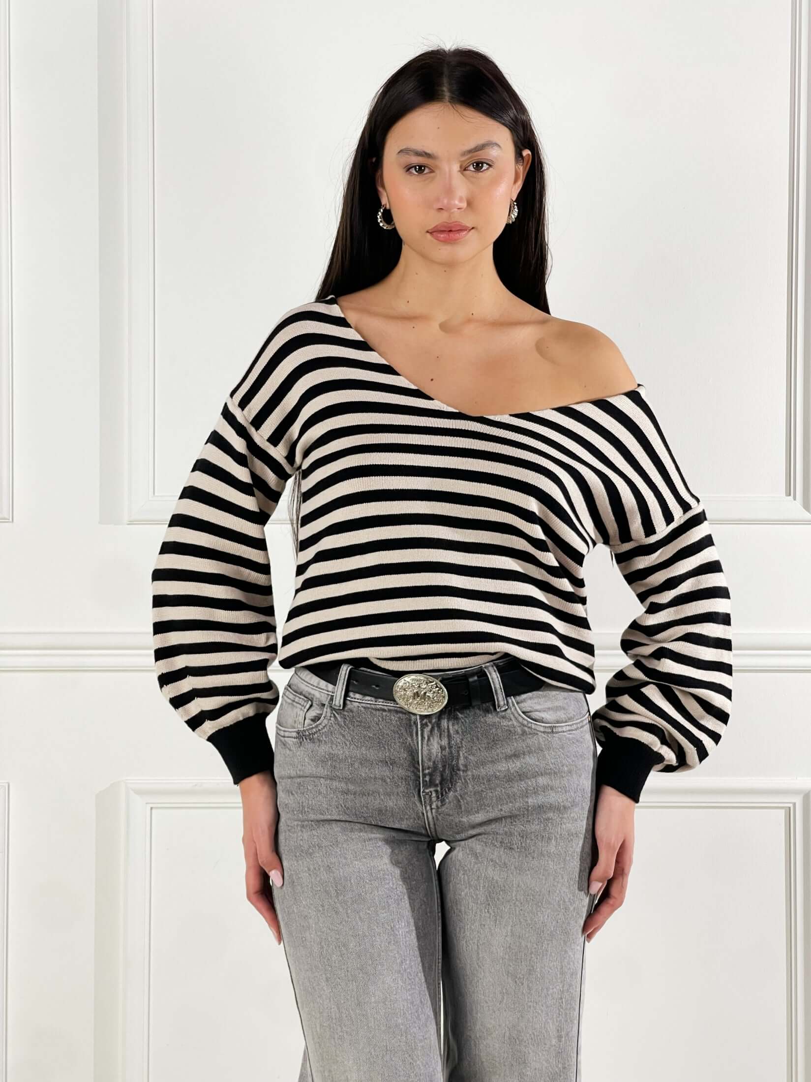 Maglia scollo V a righe|Colore:Beige/nero