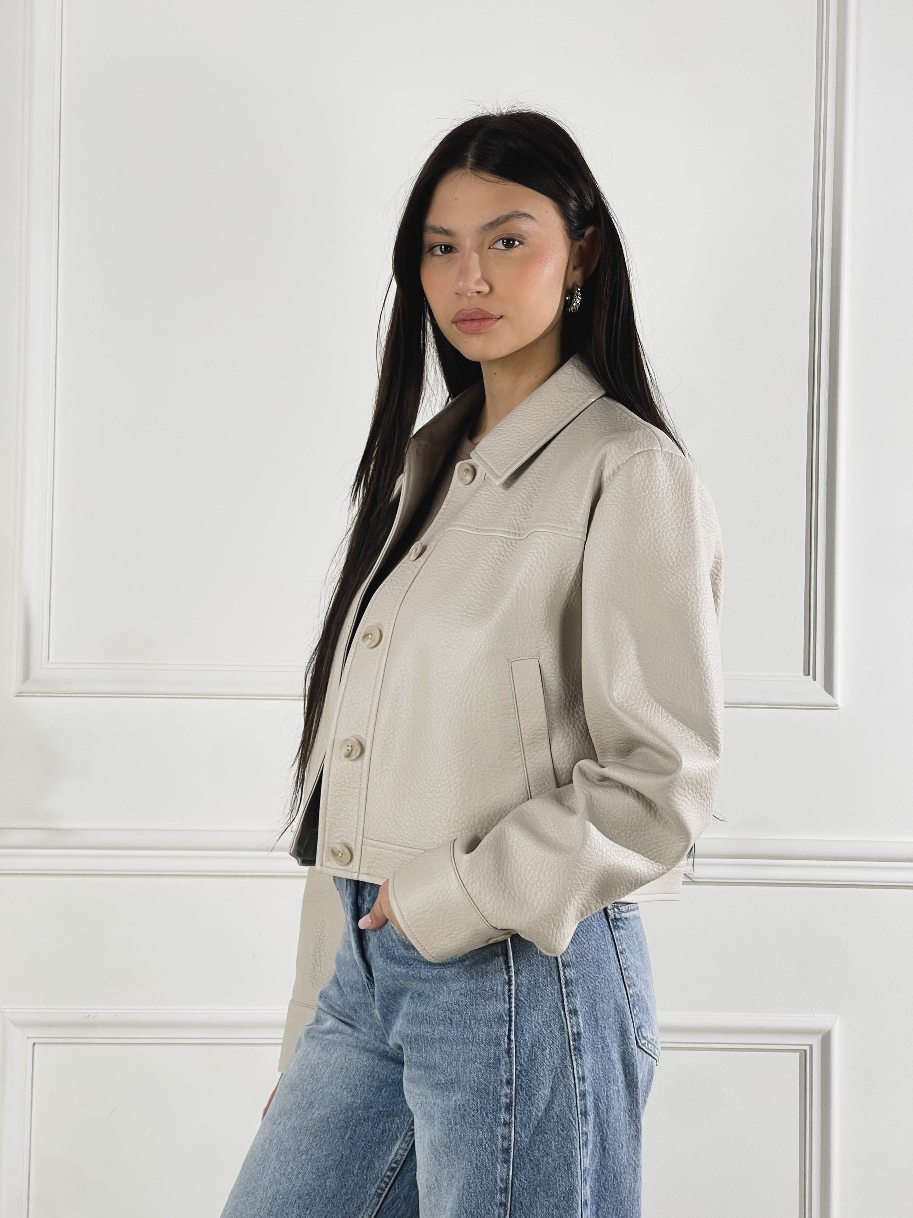 Giacca Cropped effetto pelle|Colore:Ecru
