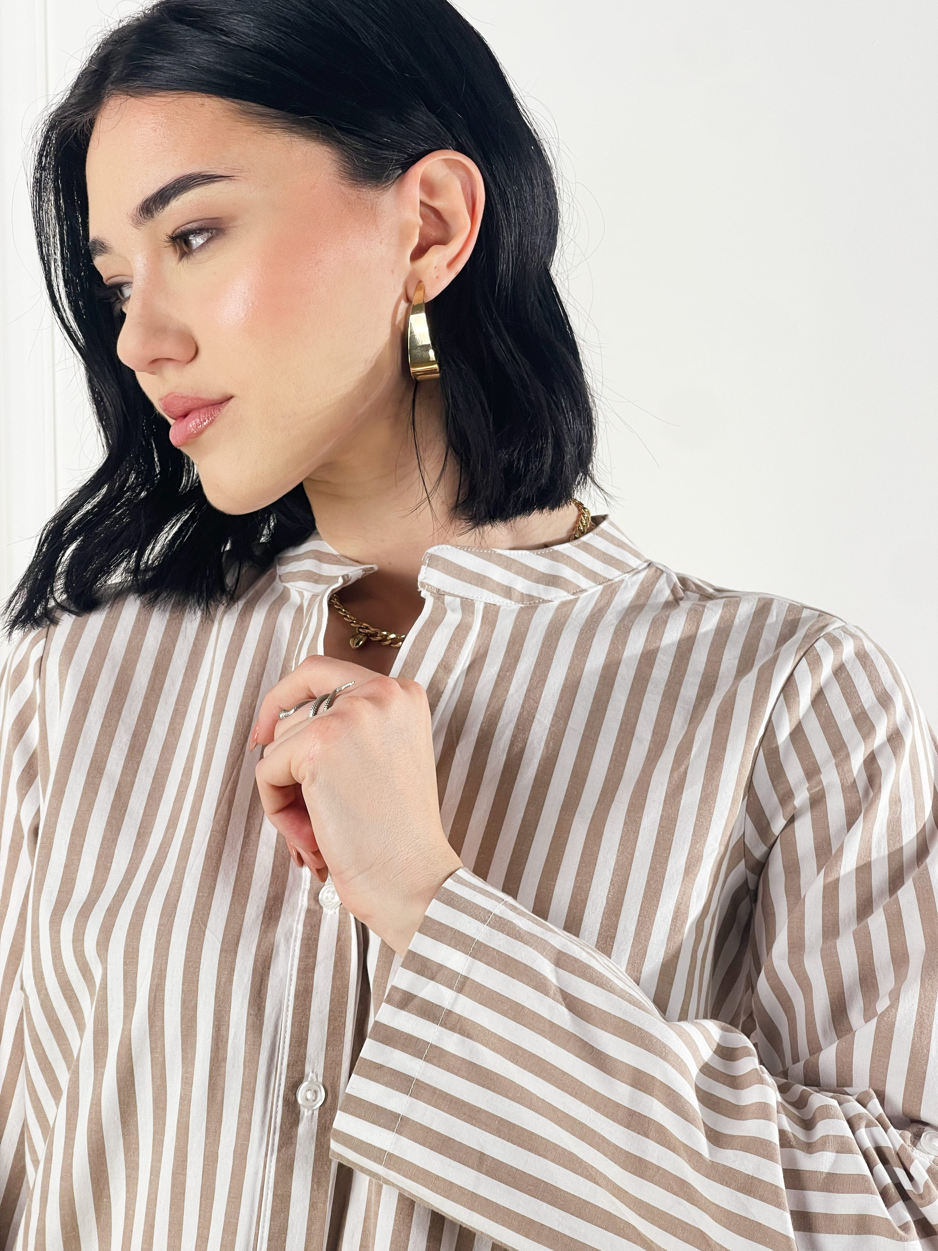 Camicia scollo a V|Colore:Cammello