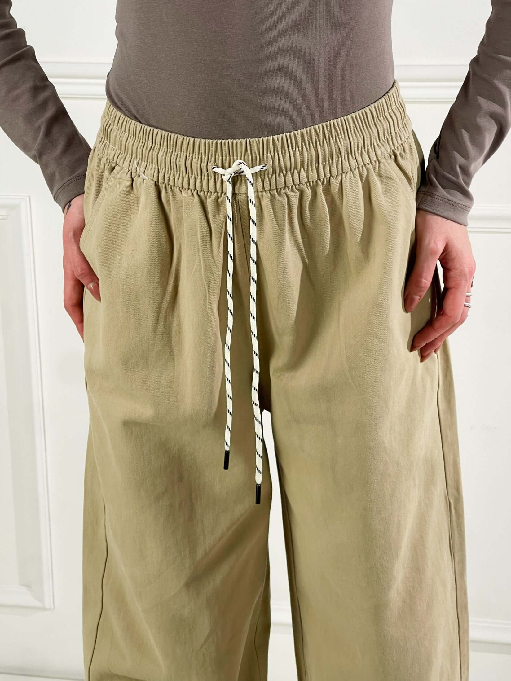 Pantalone Secrets Chinos|Colore:Beige