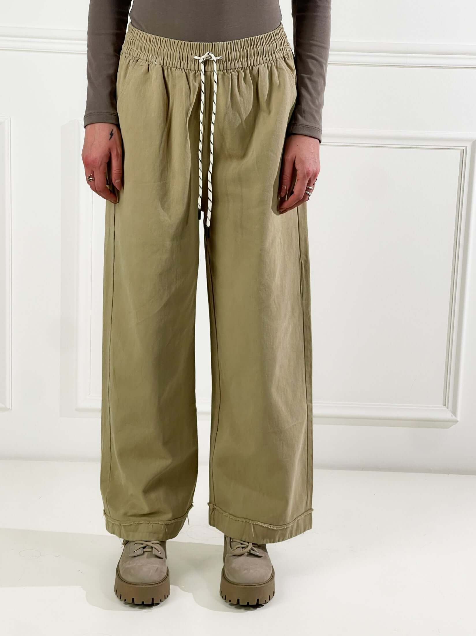 Pantalone Secrets Chinos|Colore:Beige