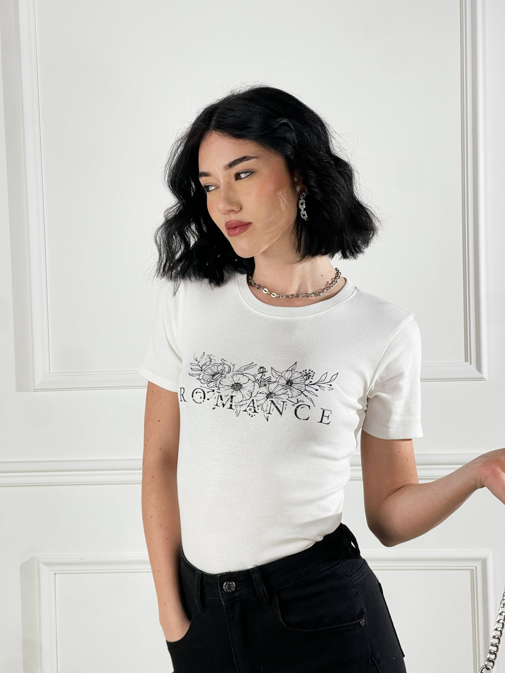 T-shirt Romance|Colore:Bianco latte