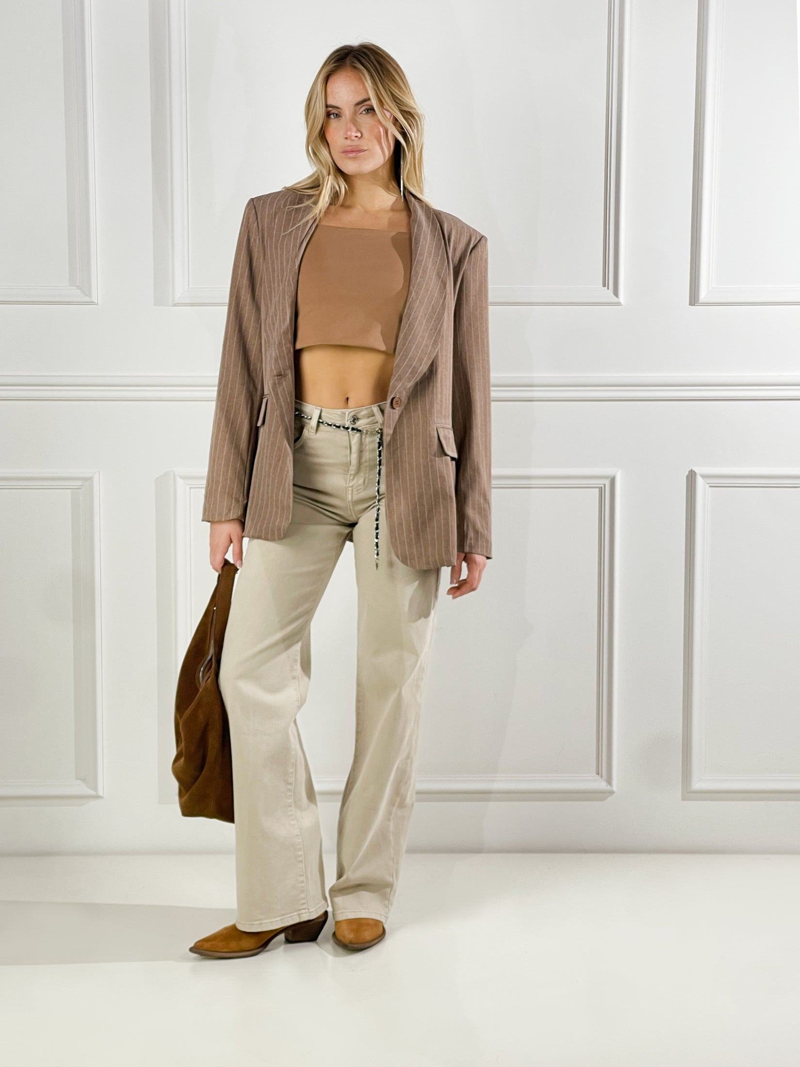 Jeans colorato con cinta catena|Colore:Beige chiaro