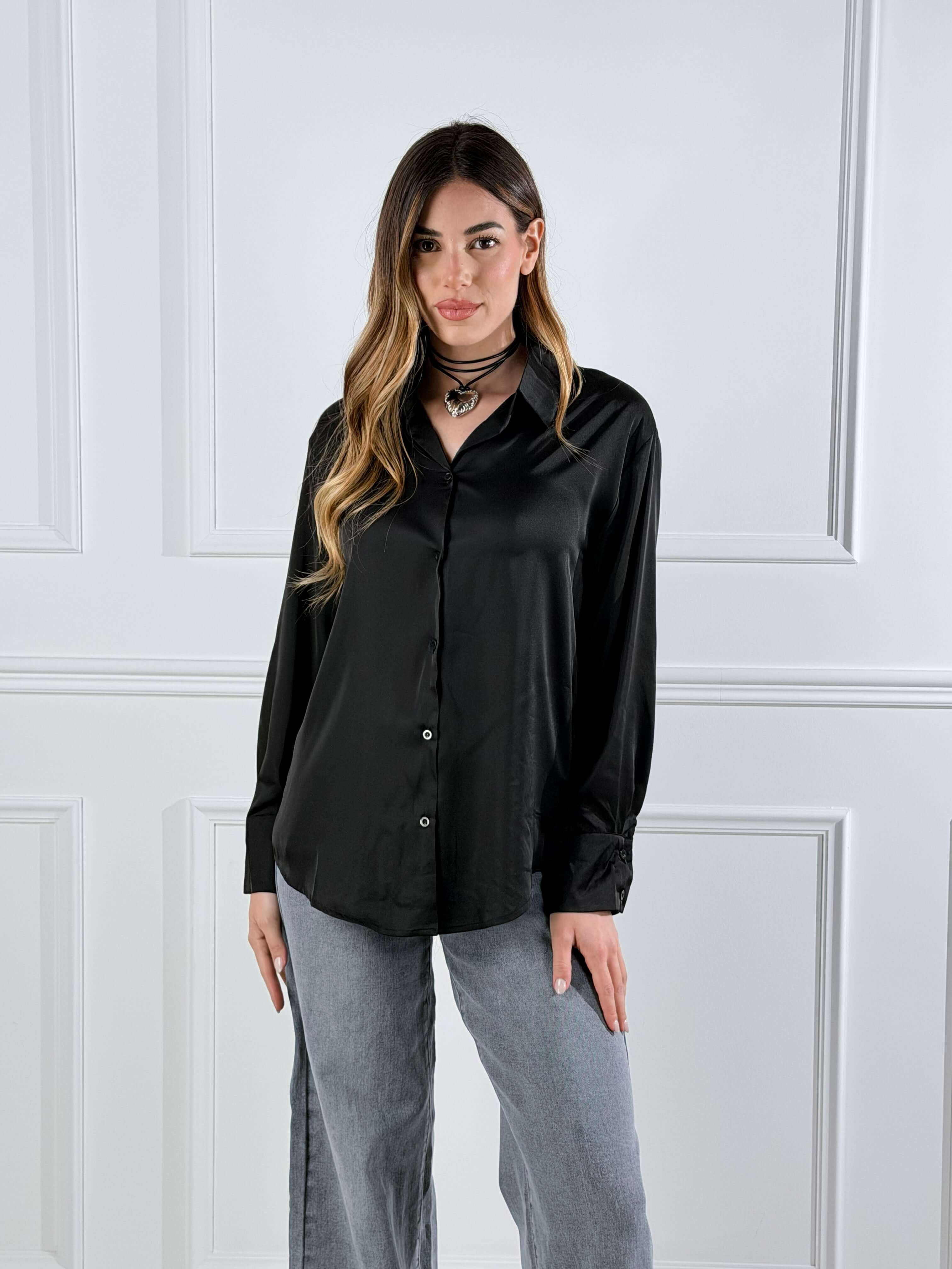 Camicia in raso|Colore:Nero