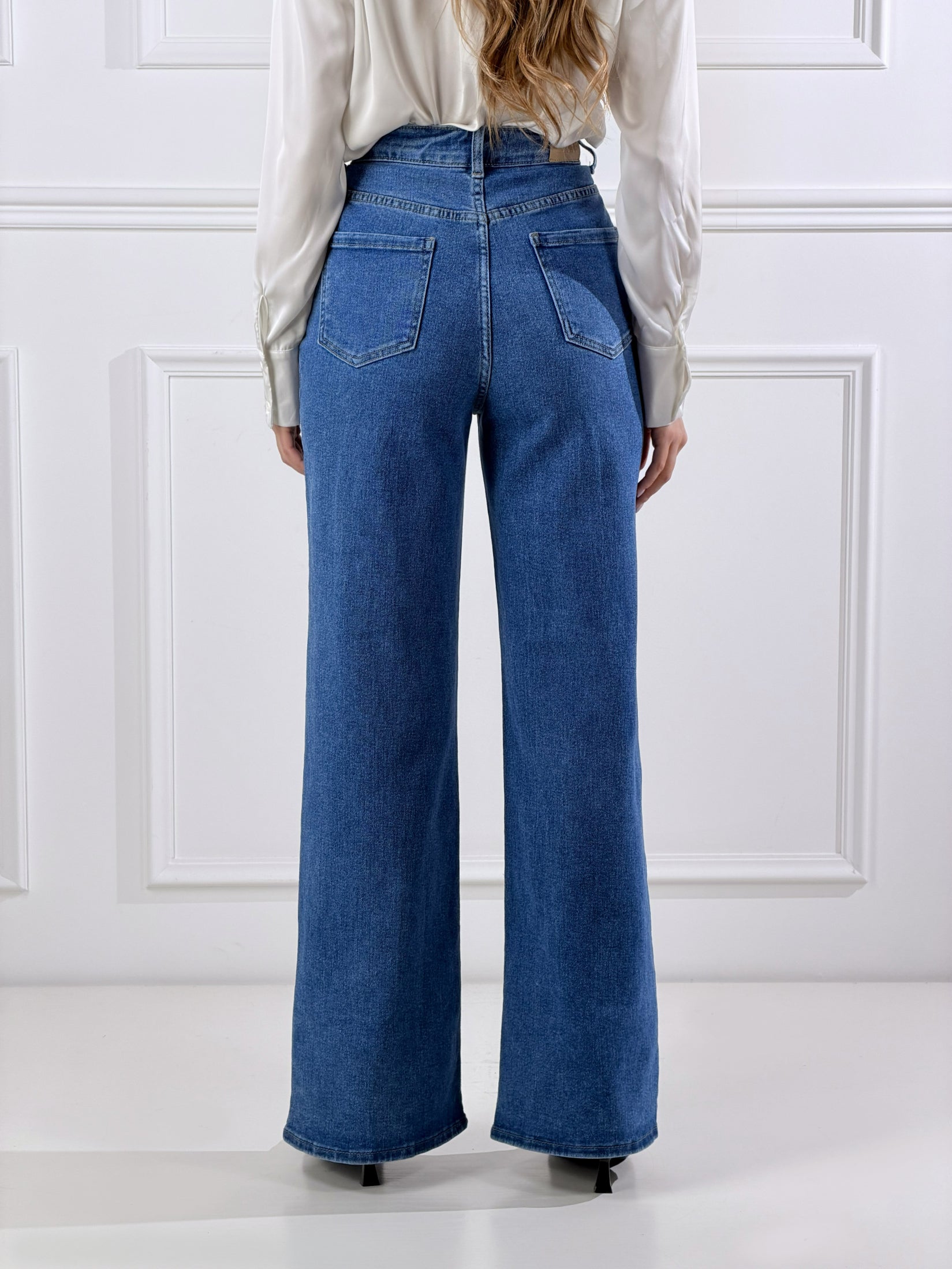 Jeans Valery con taschini|Colore:Blu medio