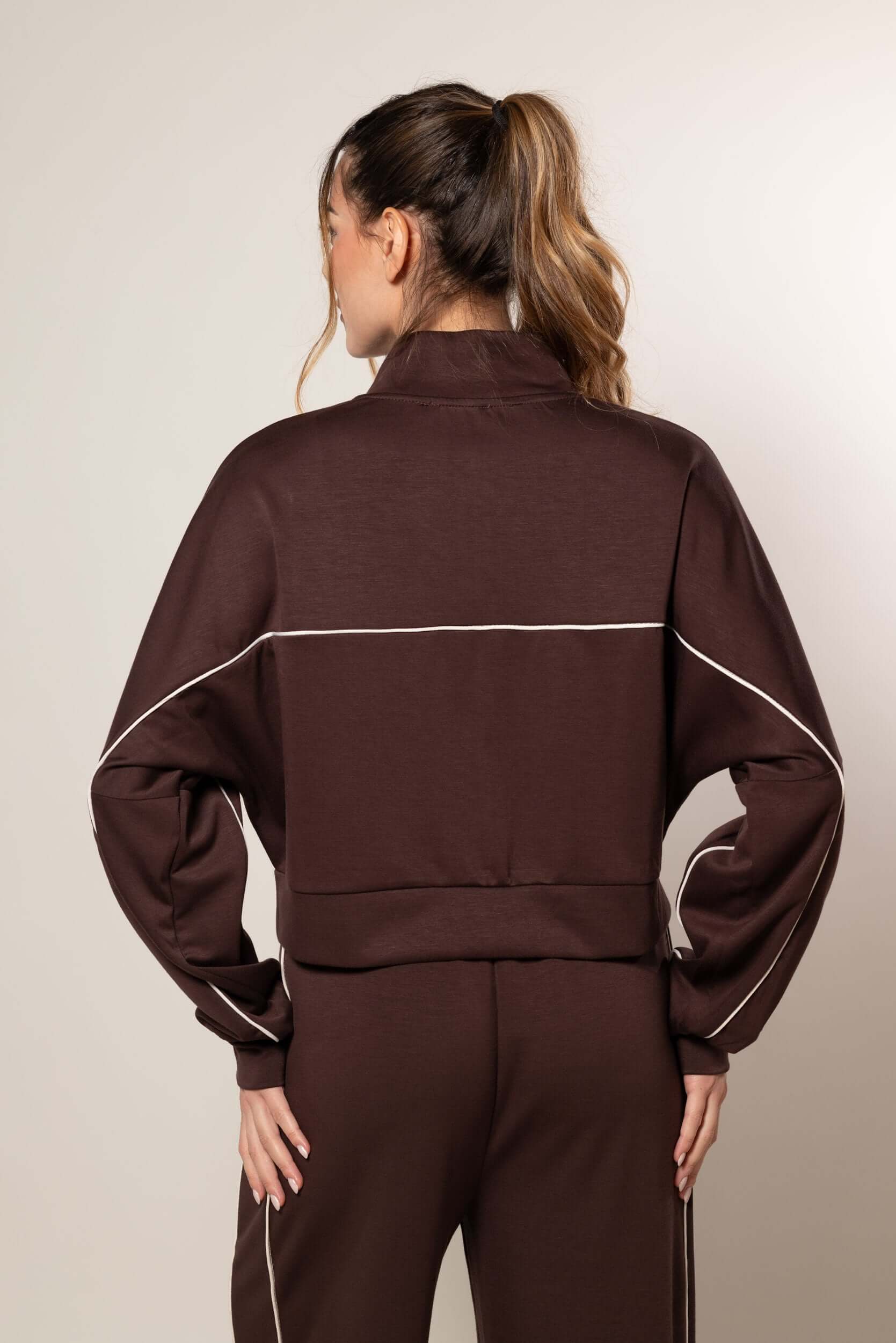 Tuta con profili a contrasto|Colore:Caffe