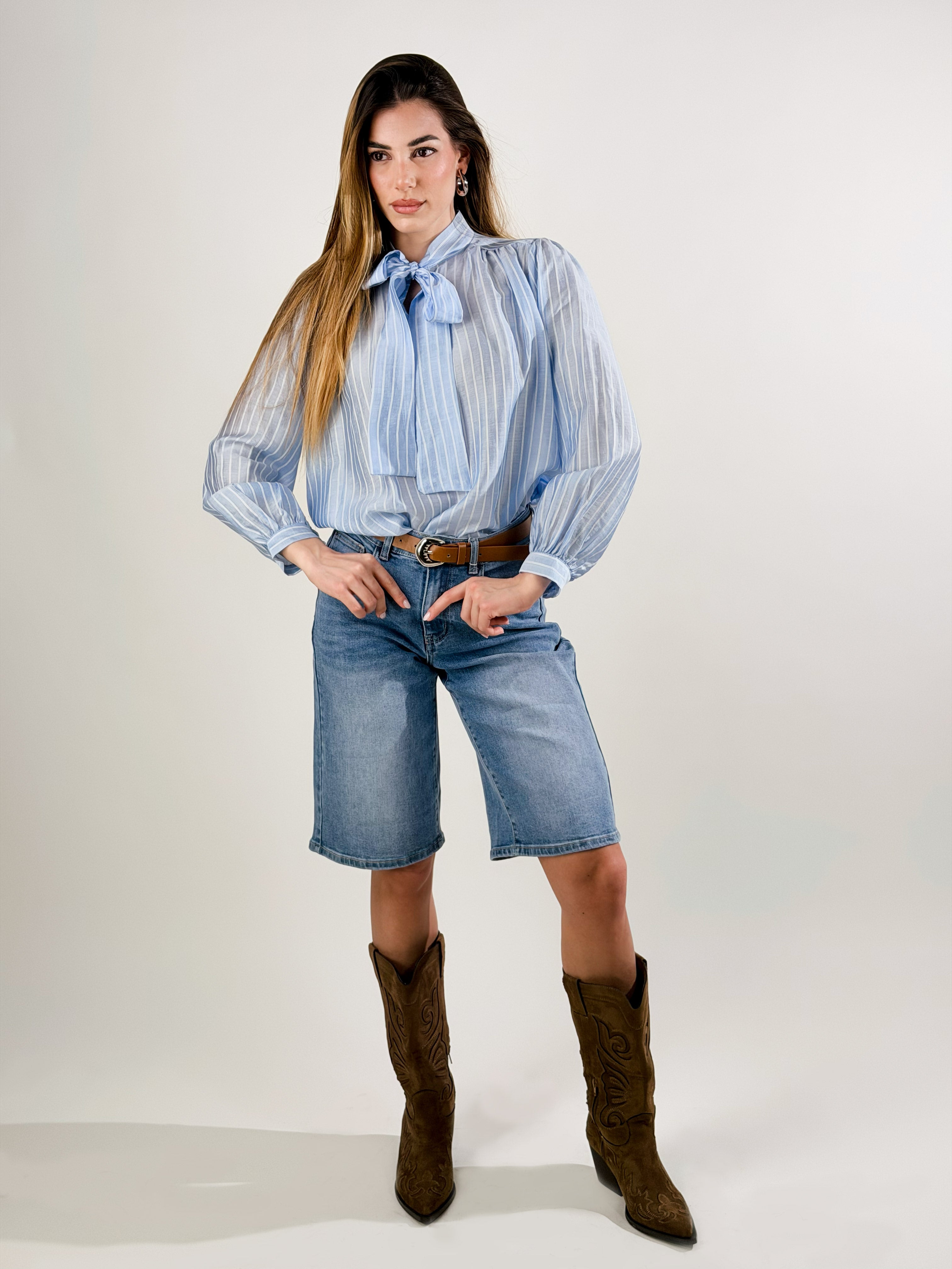 Blusa  con fiocco|Colore:Celeste