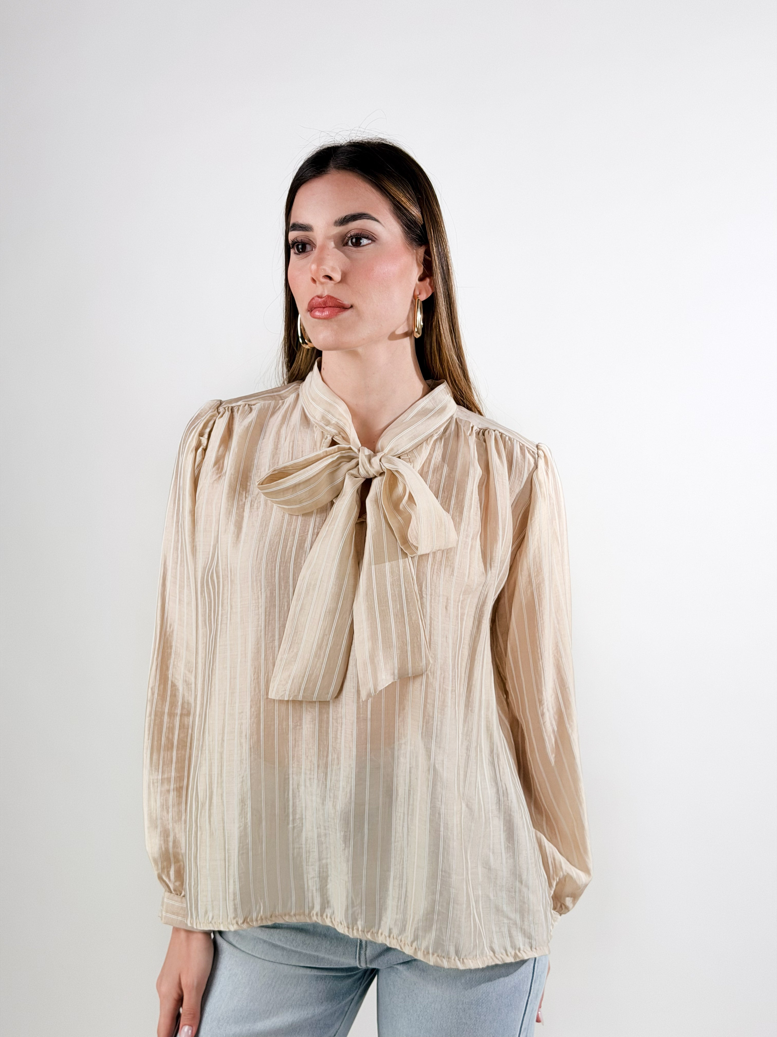 Blusa  con fiocco|Colore:Beige