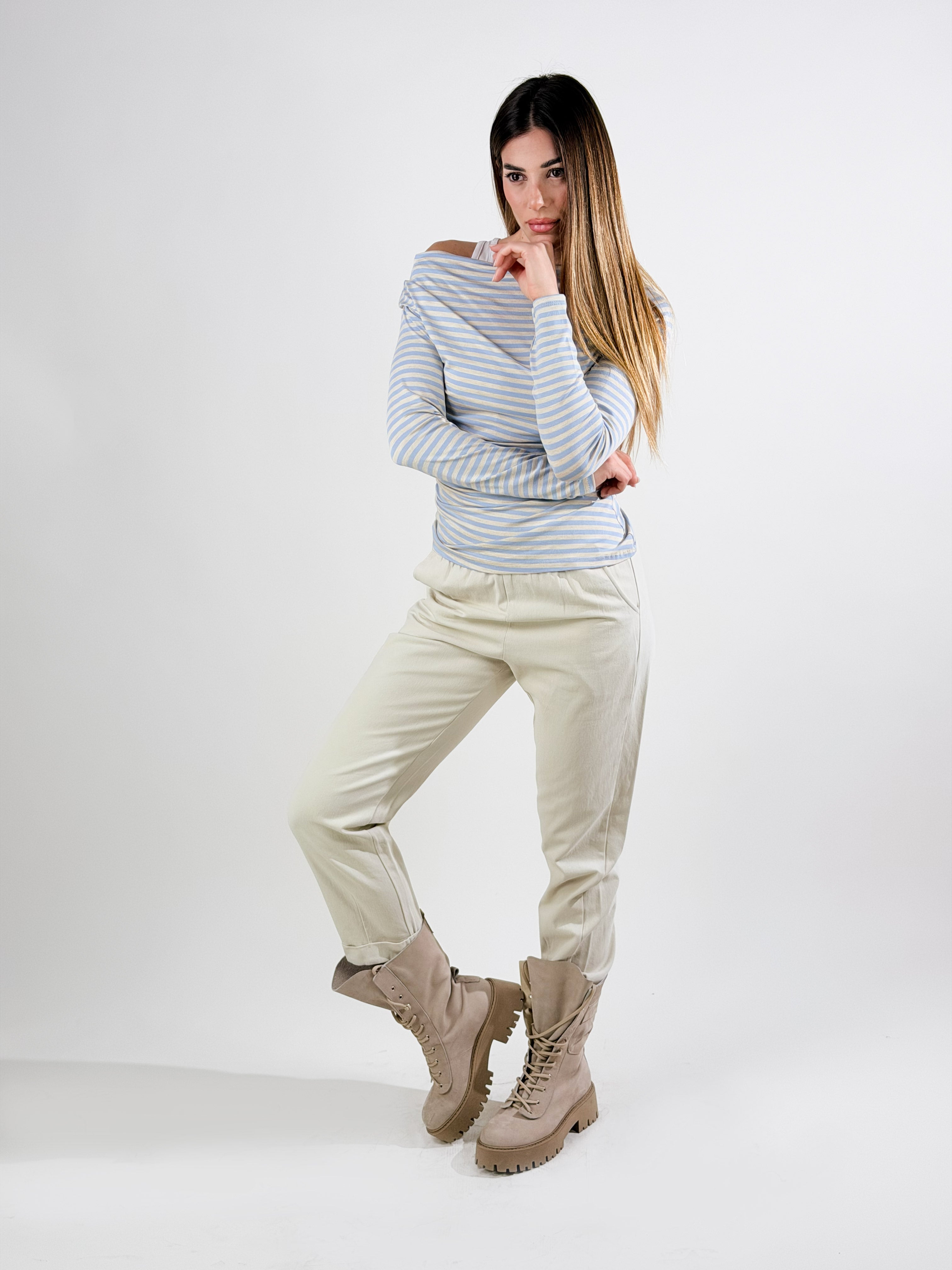 Maglia asimmetrica |Colore:Celeste