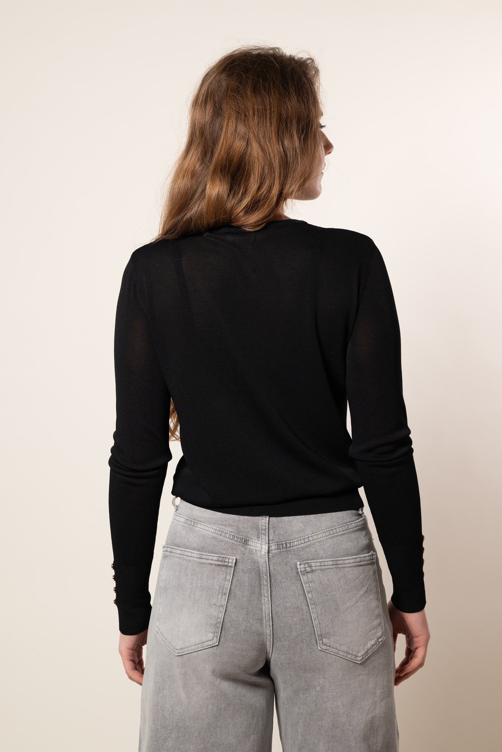 Maglia girocollo con bottoni|Colore:Nero