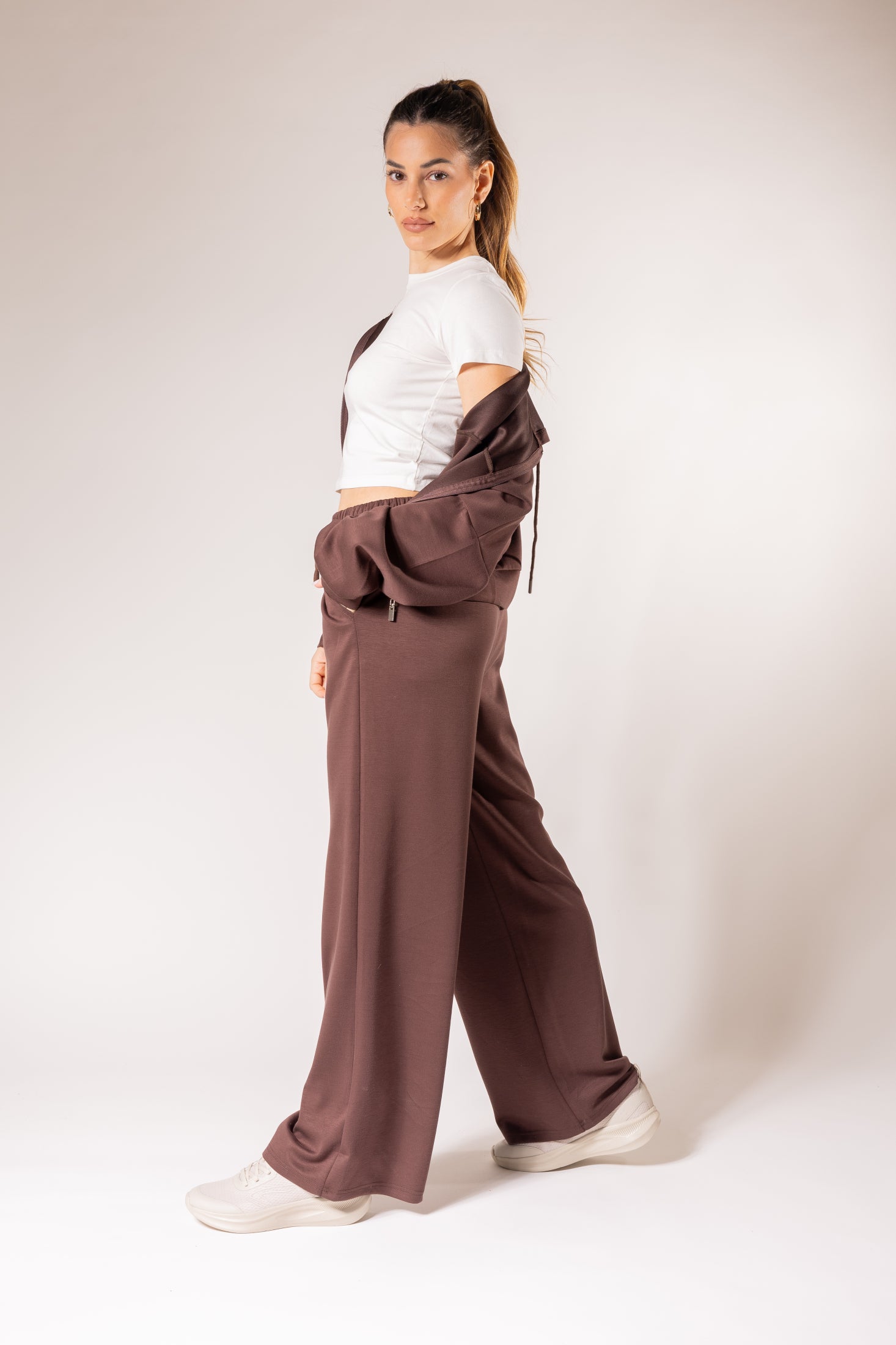 Completo sportivo|Colore:Caffe