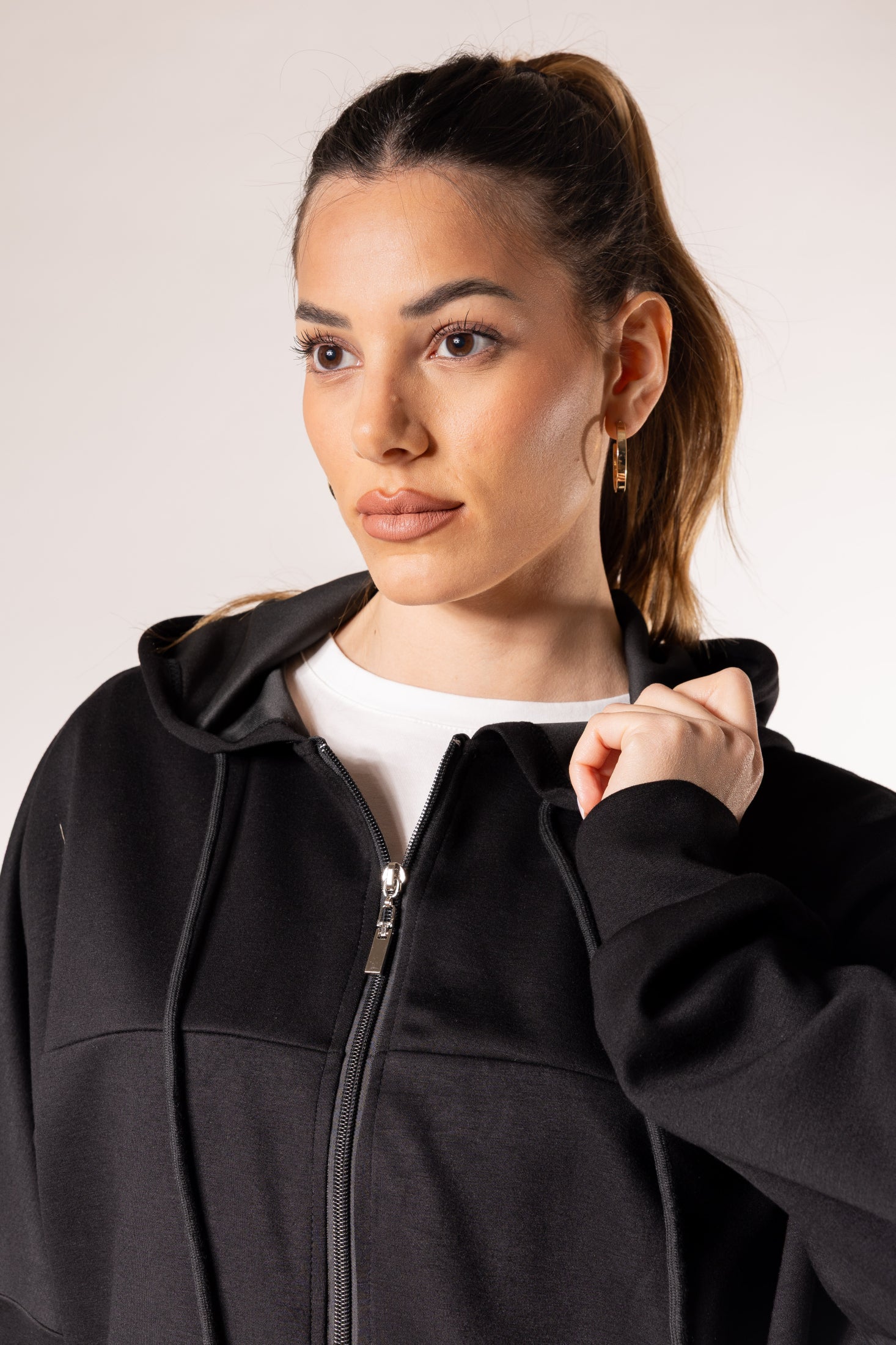 Completo sportivo|Colore:Nero