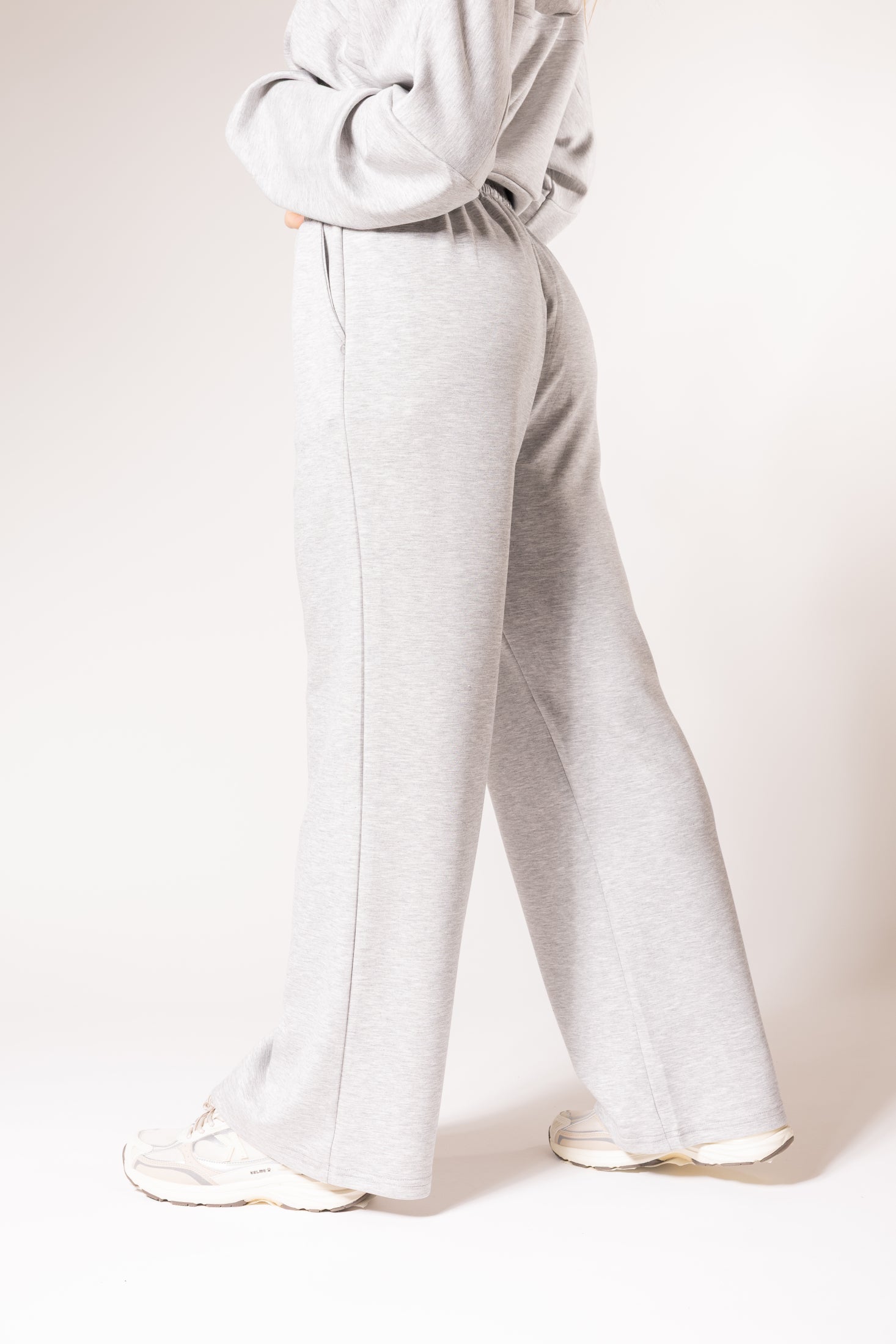 Completo sportivo|Colore:Grigio