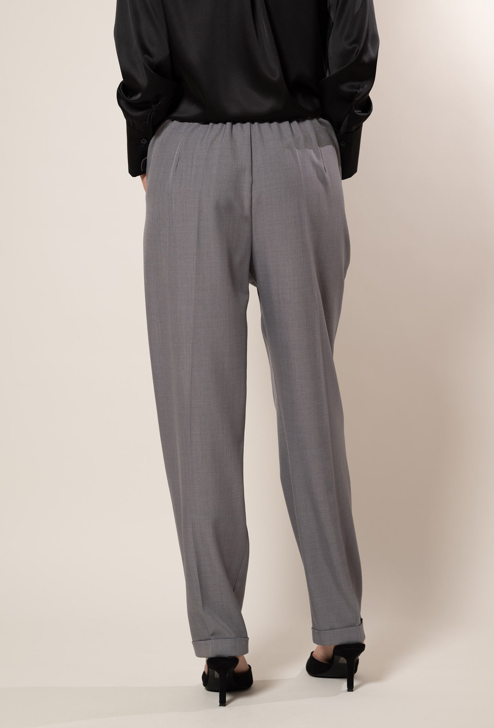 Pantaloni con cintura|Colore:Grigio