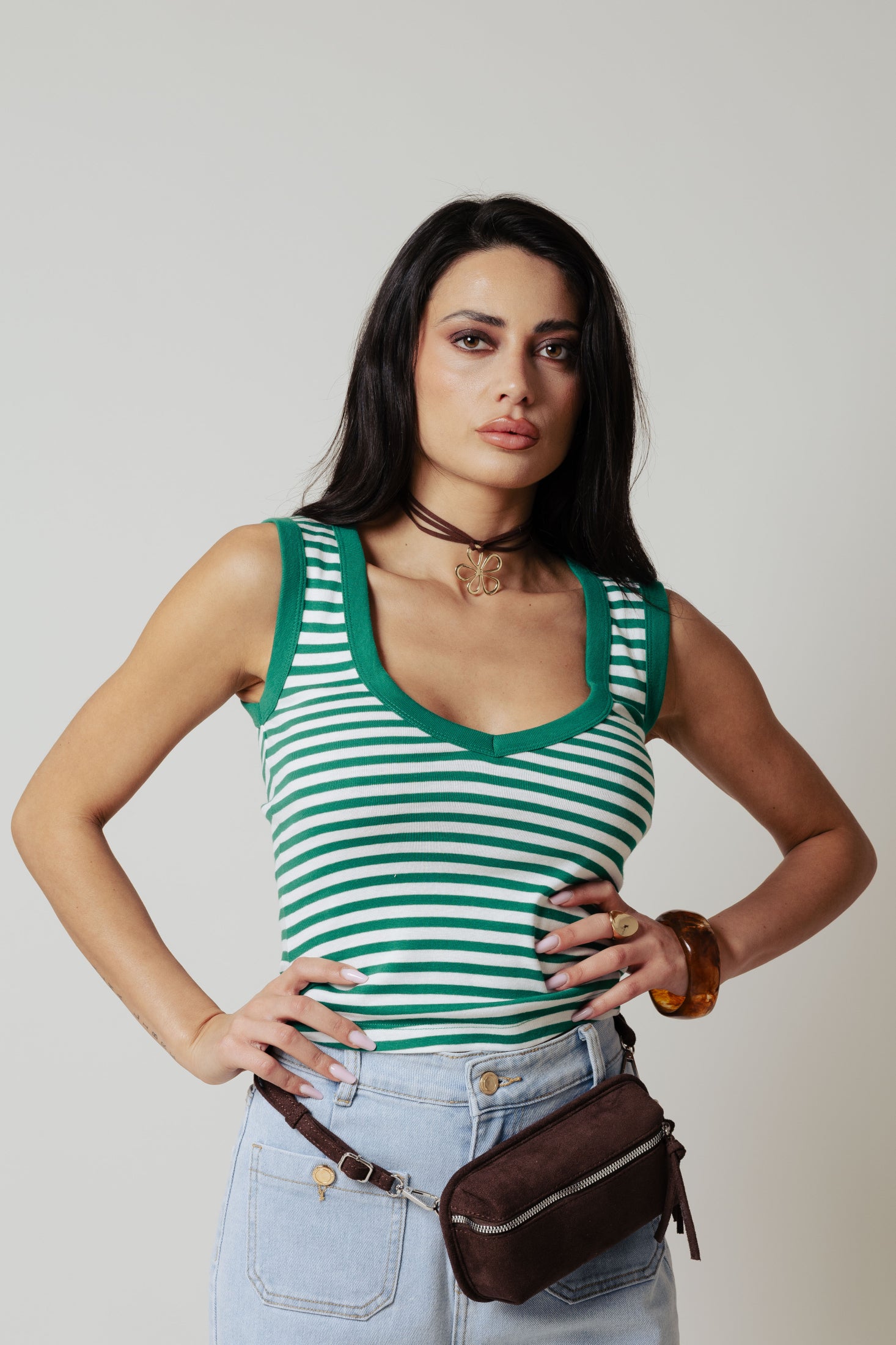 Canotta V a costina|Colore:Bianco/smeraldo