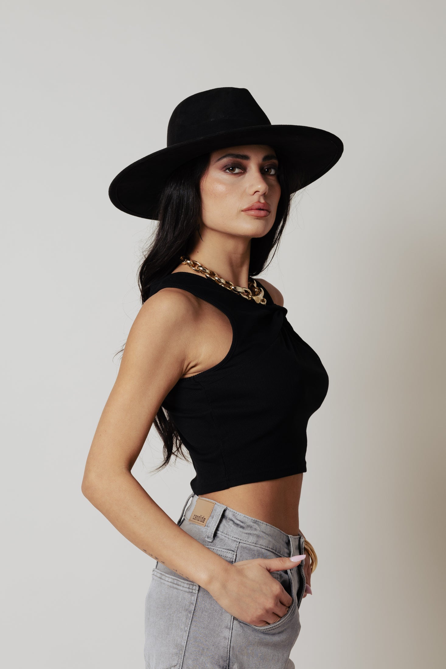 Top con nodo|Colore:Nero