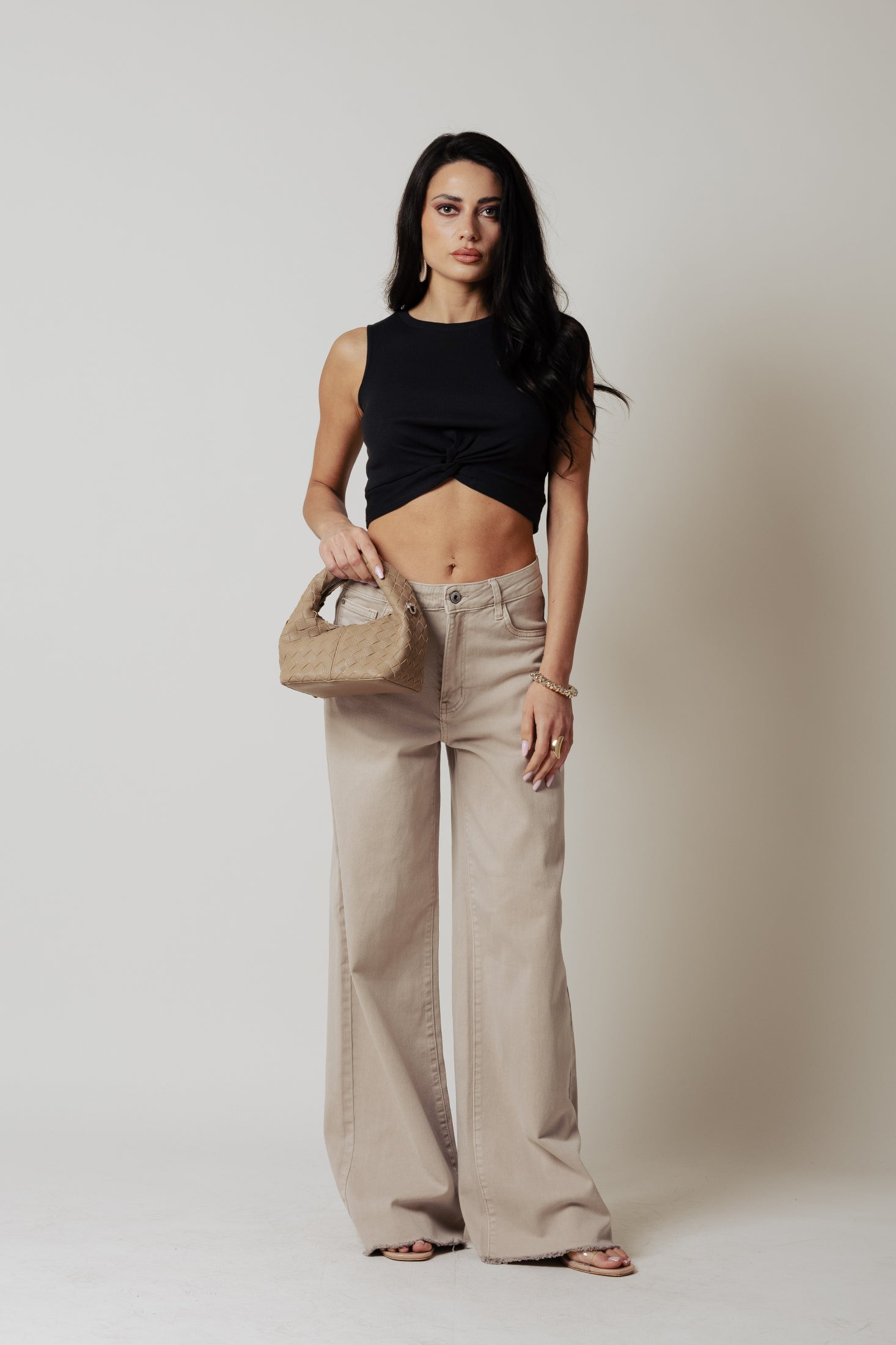 Top con nodo in vita|Colore:Nero