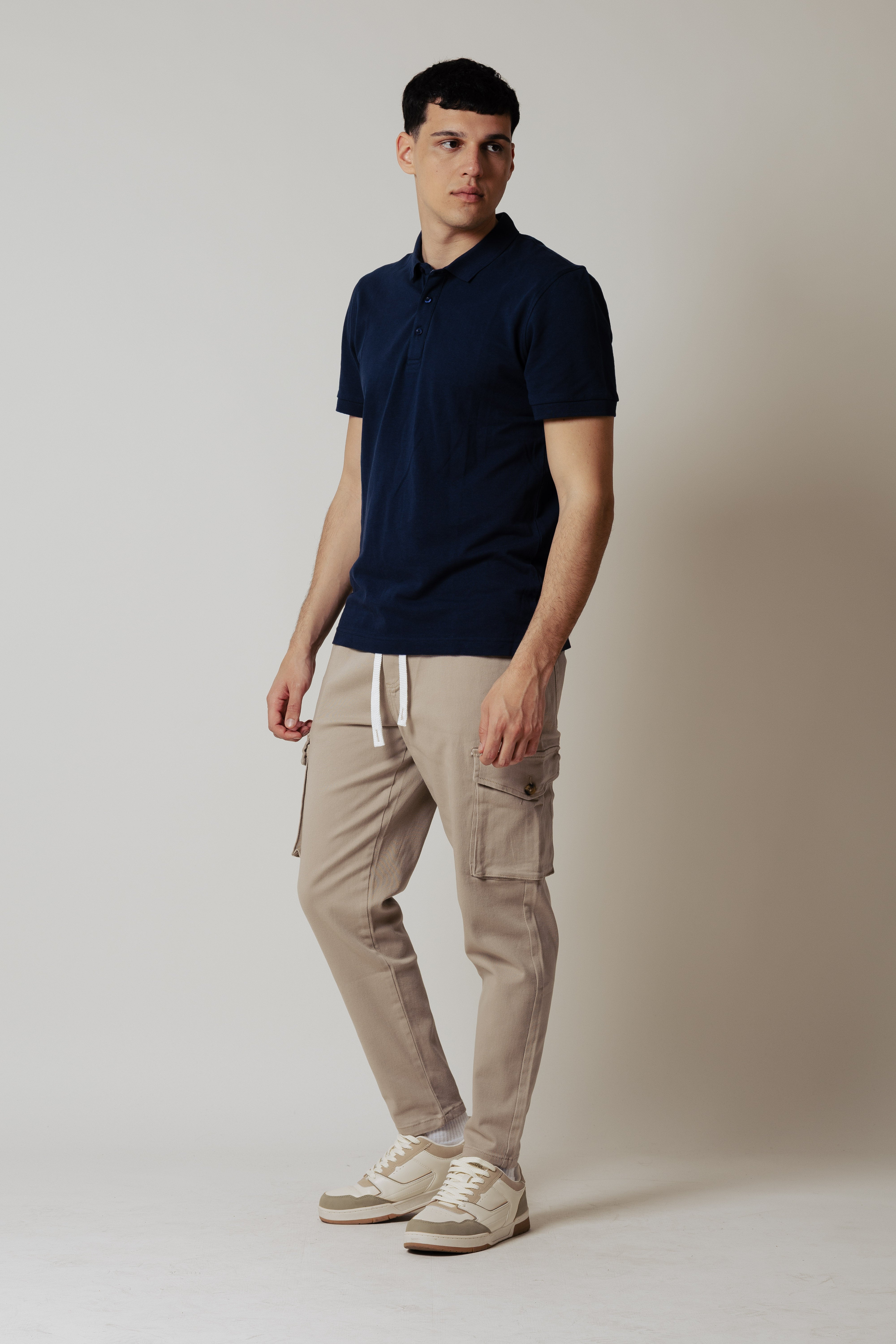 Pantalone jeans con tasconi|Colore:Nero