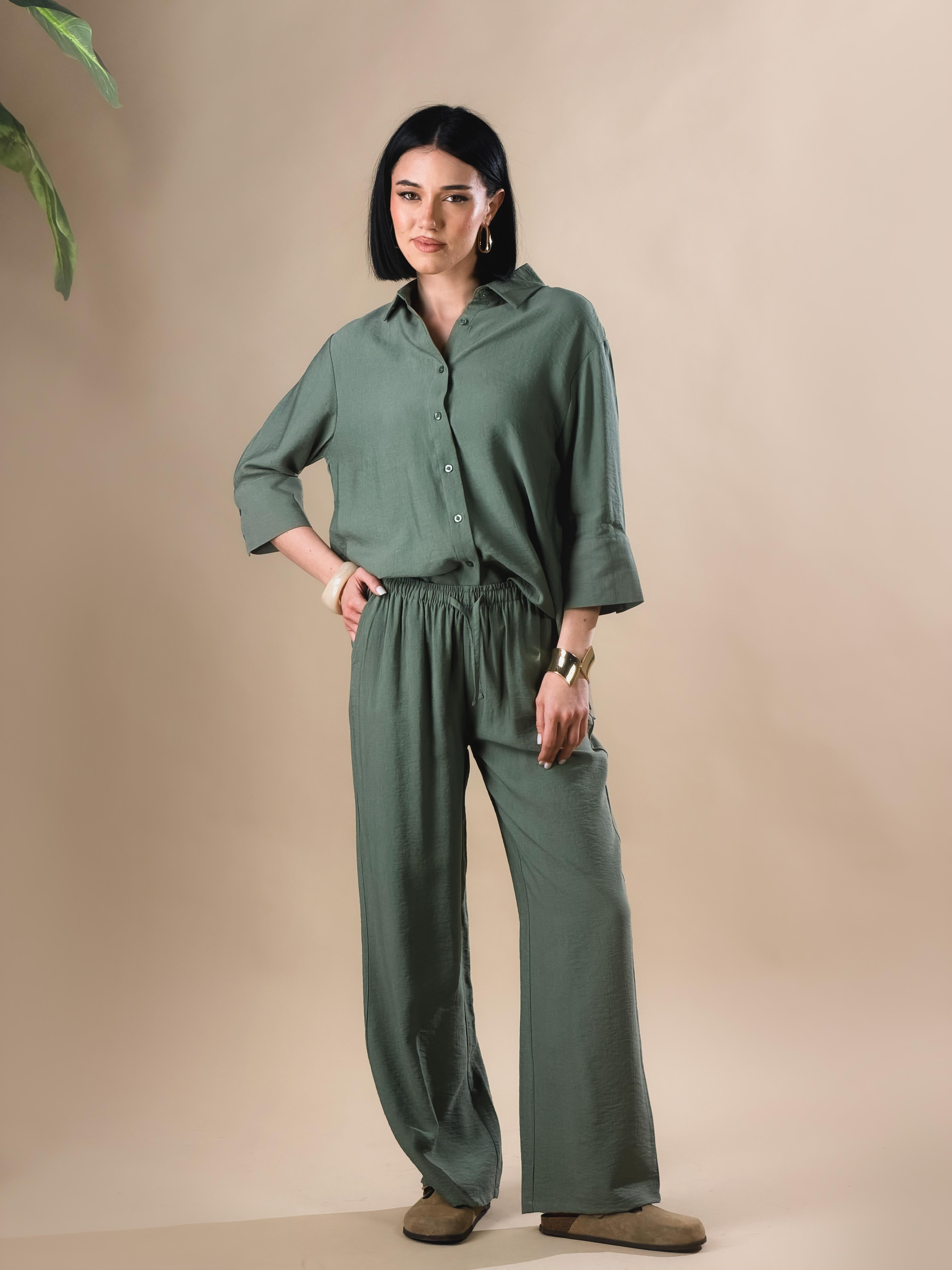 Camicia con bottoni e maniche a tre quarti|Colore:Verde militare